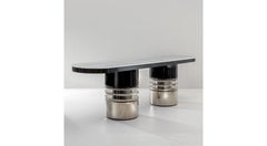 Bolsa - an impressive and sculptural console