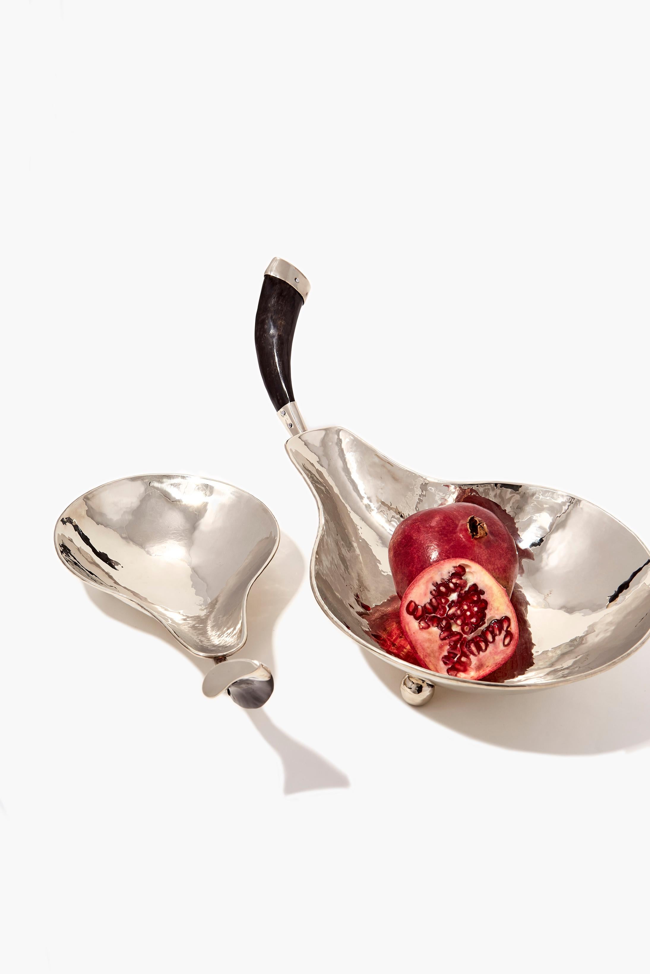 Argentine Bolson Pear Small Bowl, Horn & Alpaca Silver For Sale