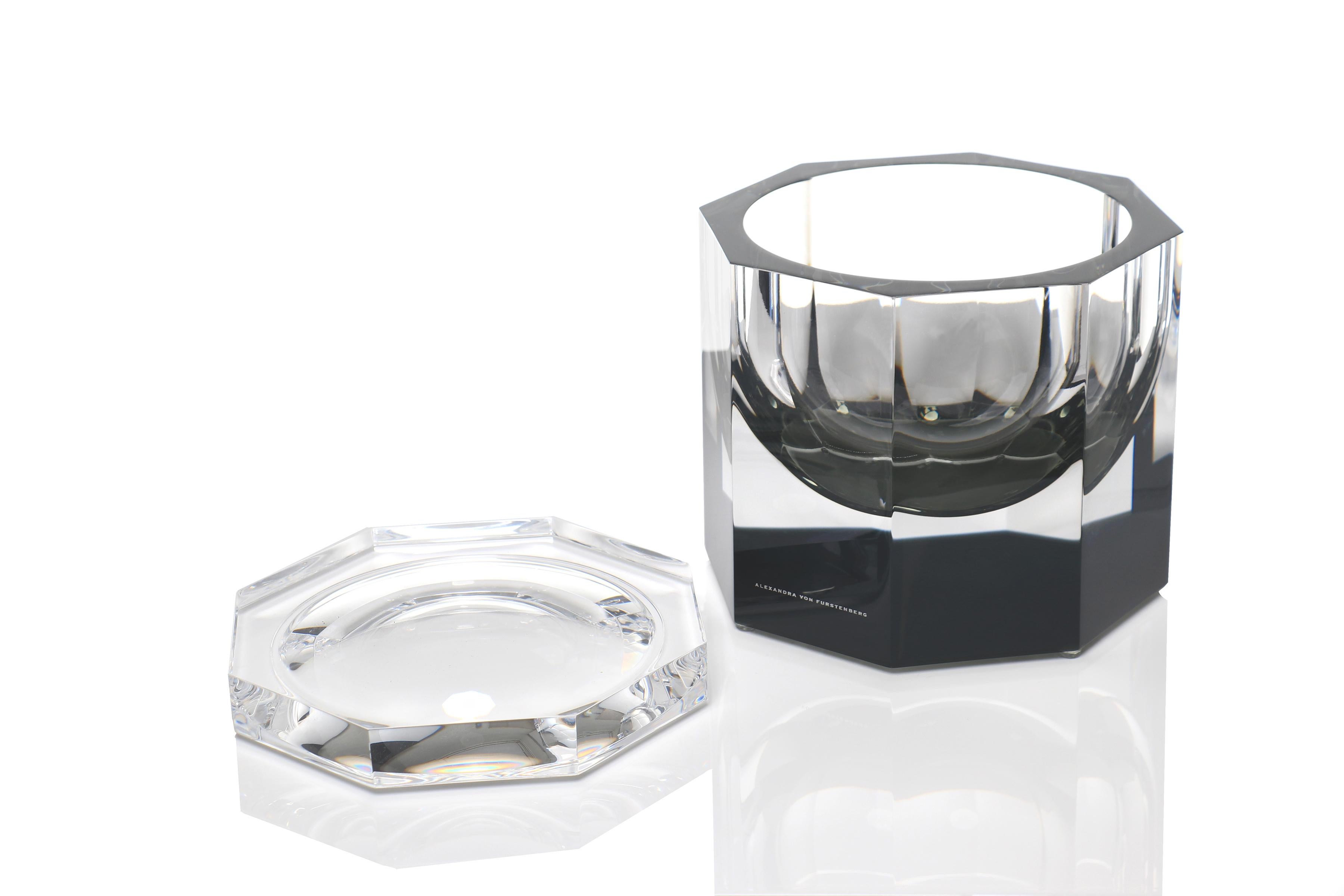 Américain Bolt Jar en gris ardoise Par Alexandra Von Furstenberg en vente