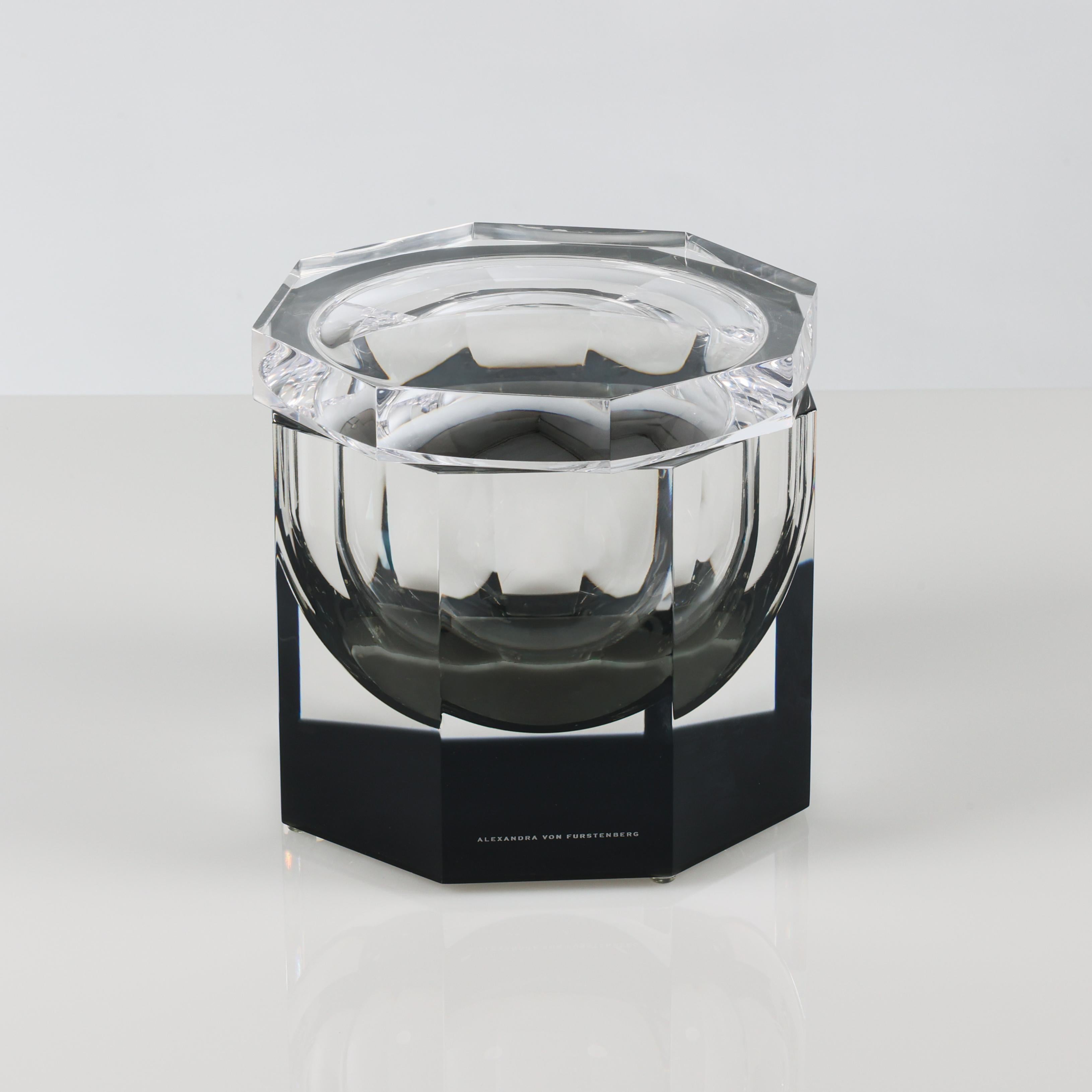 Bolt Jar in Slate Grey By Alexandra Von Furstenberg In New Condition For Sale In Los Angeles, CA