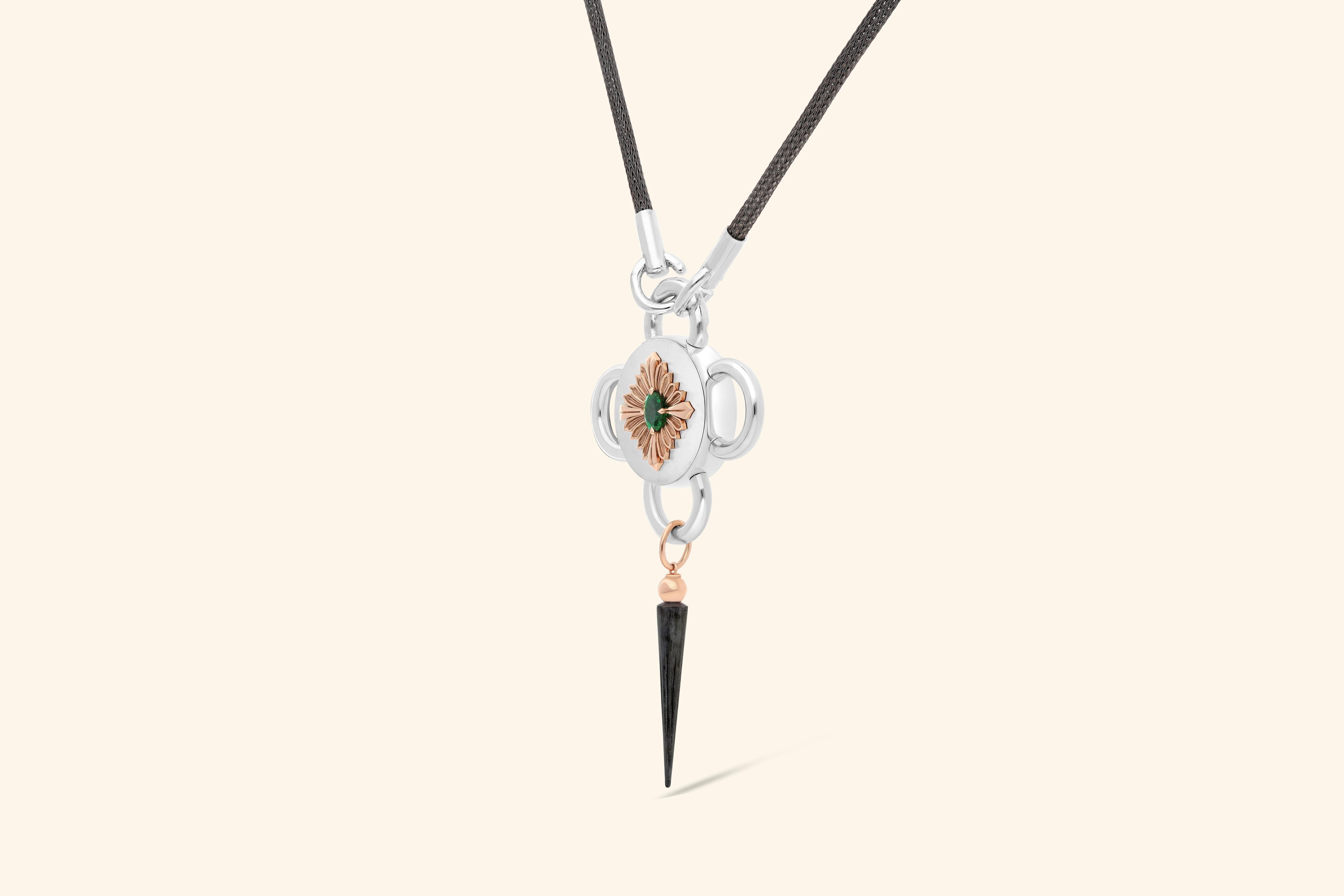 Oval Cut Bolt Necklace, Silver and Rose gold, Emerald For Sale