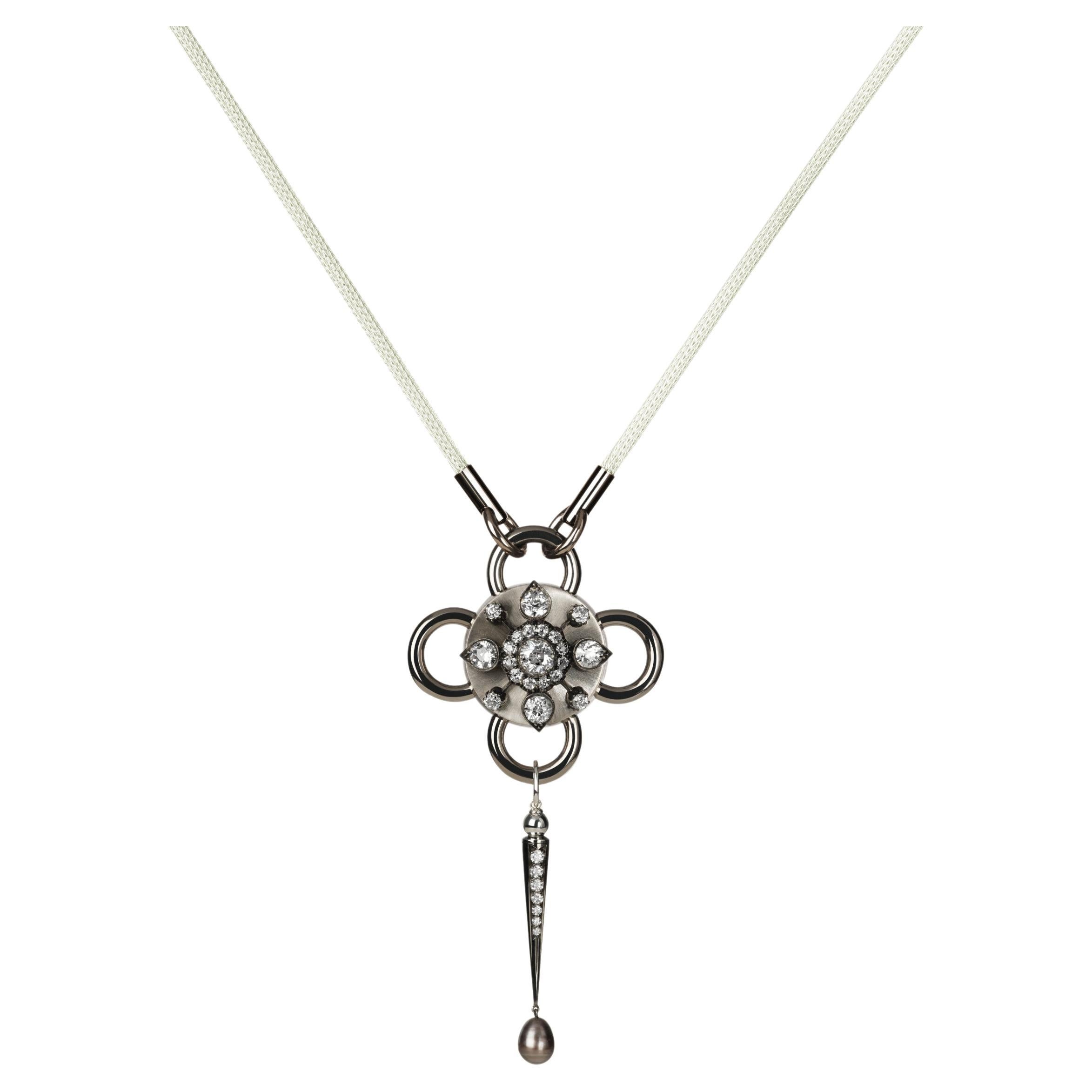 Bolt-Halskette Victoire, Silber und Weißgold, Schwarze Perle, Diamant im Antikschliff im Angebot