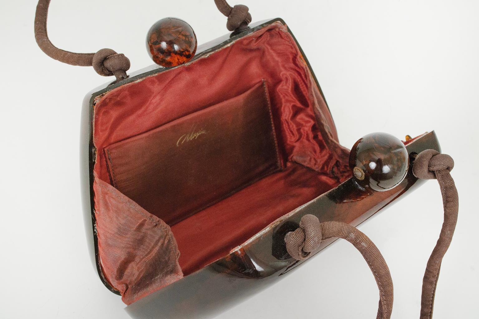 Bolta Lucite Faux Tortoiseshell Handbag with Oversize Ball Clasp – 1950s 5