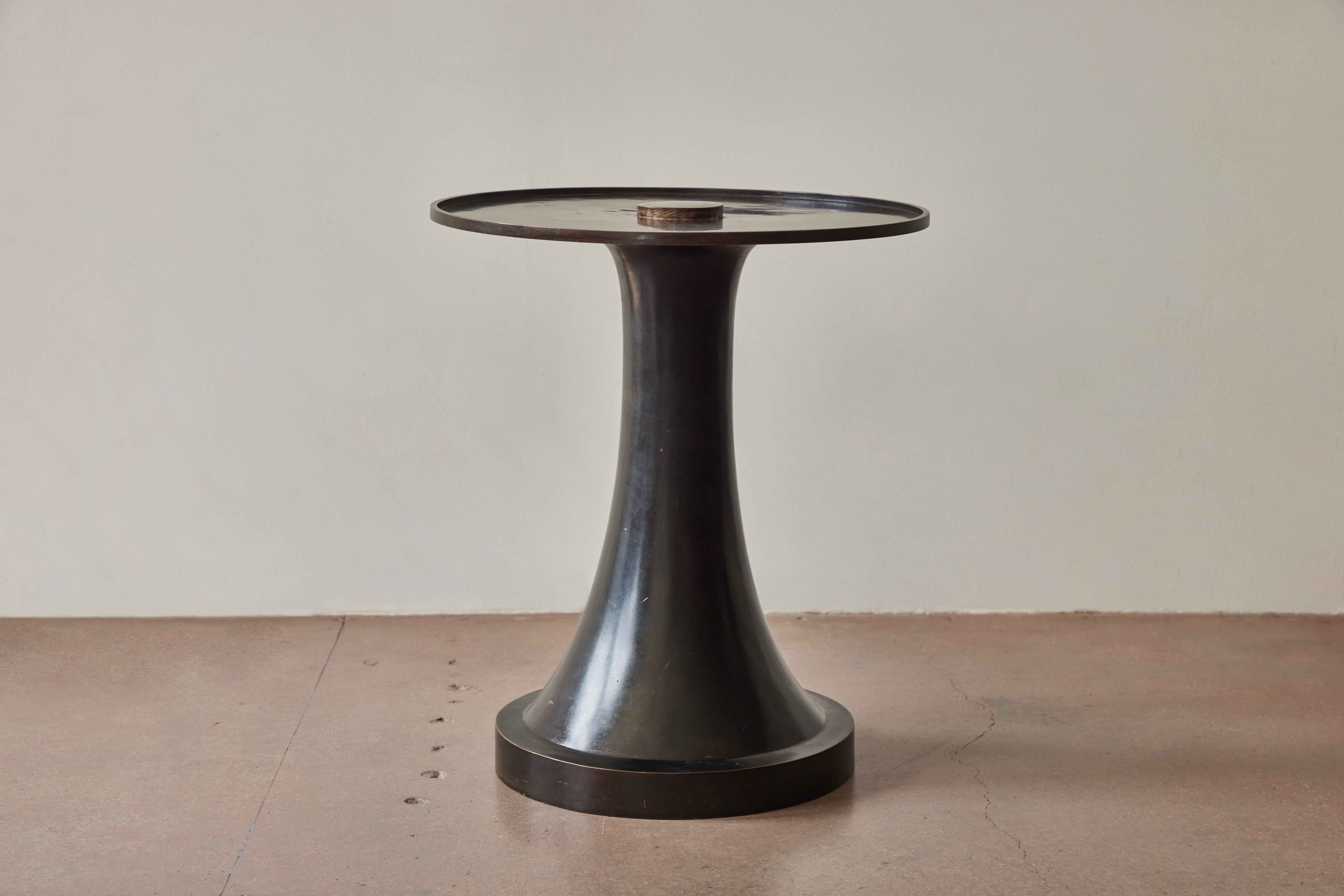 Table d'appoint Bomarzo en bronze d'Eric Schmitt pour Christian Liaigre Bon état à Los Angeles, CA
