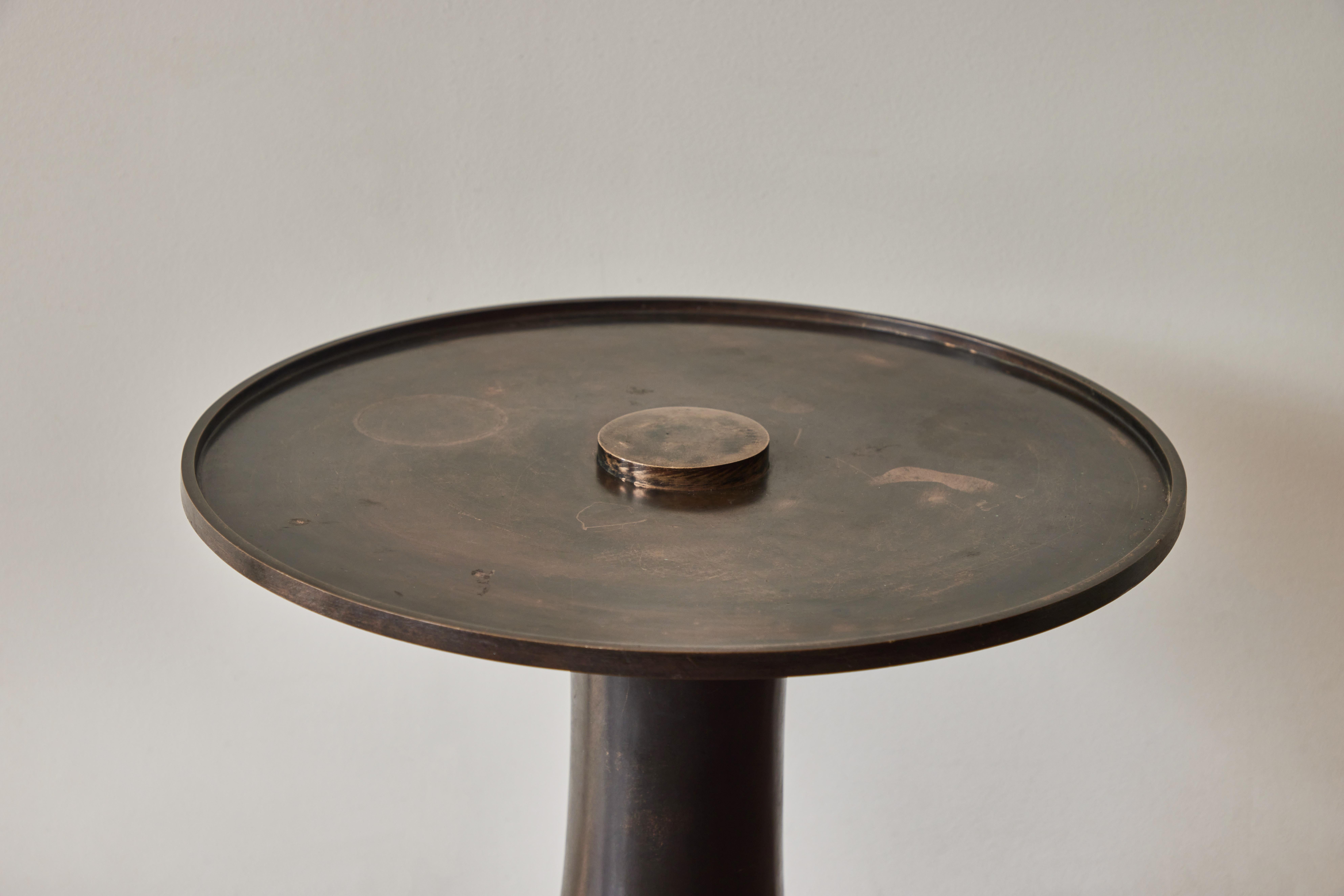 XXIe siècle et contemporain Table d'appoint Bomarzo en bronze d'Eric Schmitt pour Christian Liaigre