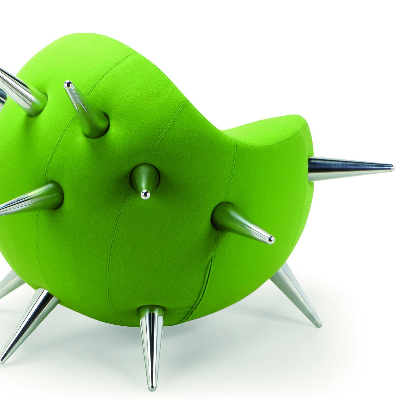 italien Fauteuil vert bombe de Simone Micheli en vente