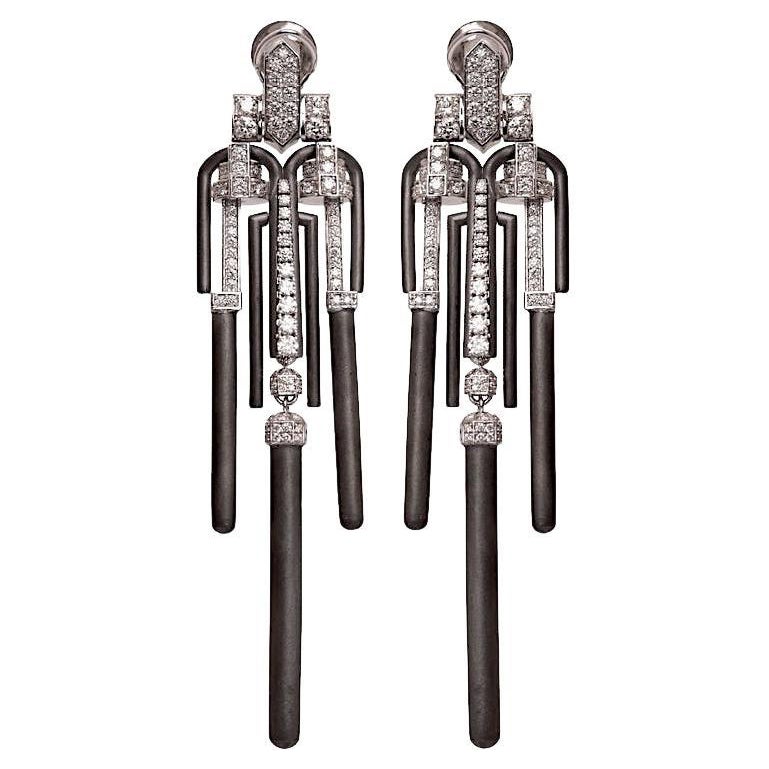 Orecchini Bombay Art Deco Empress Court in oro 18kt, diamanti e argento in vendita