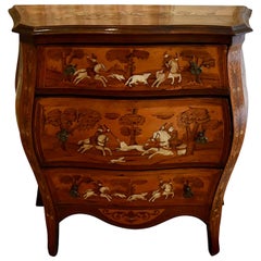 Bombé Commode