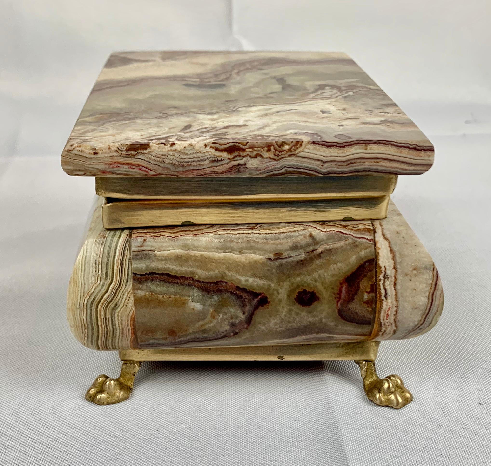 Hand-Crafted Onyx Box, Bombe Shaped Hinge Top with Lion's Paw Feet For Sale