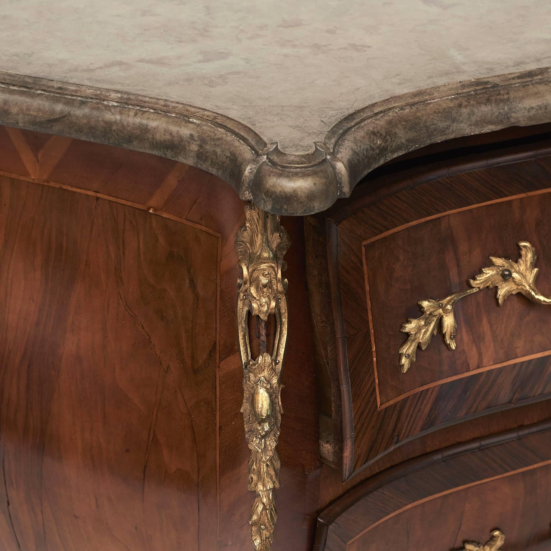 Bronze Bombé Shaped Swedish Rococo Chest Drawers with Øland Stone Top, 1760-1770 For Sale