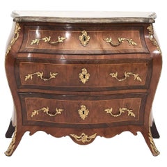 Antique Bombé Shaped Swedish Rococo Chest Drawers with Øland Stone Top, 1760-1770