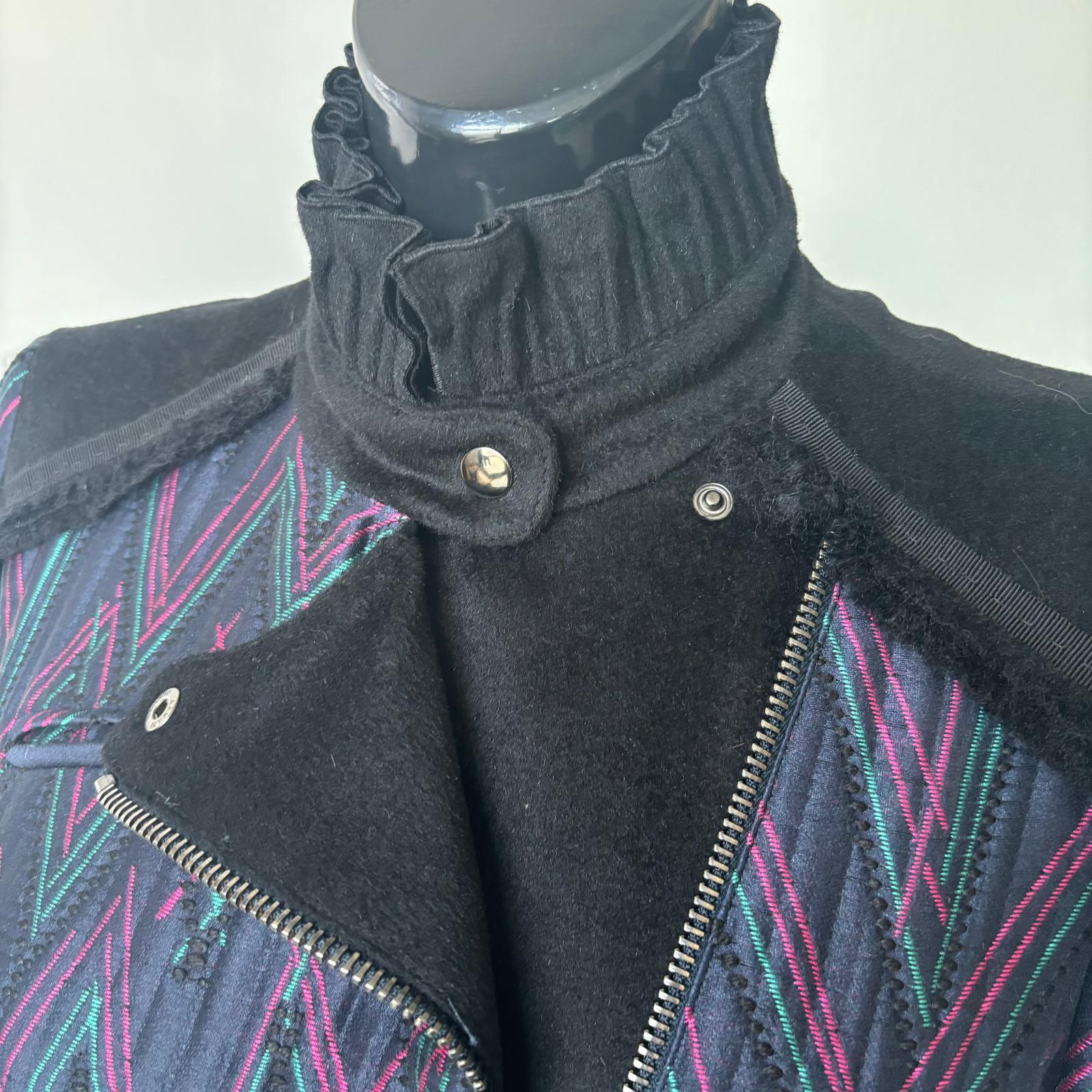 Giorgio Armani bomber jacket new with tag For Sale 3