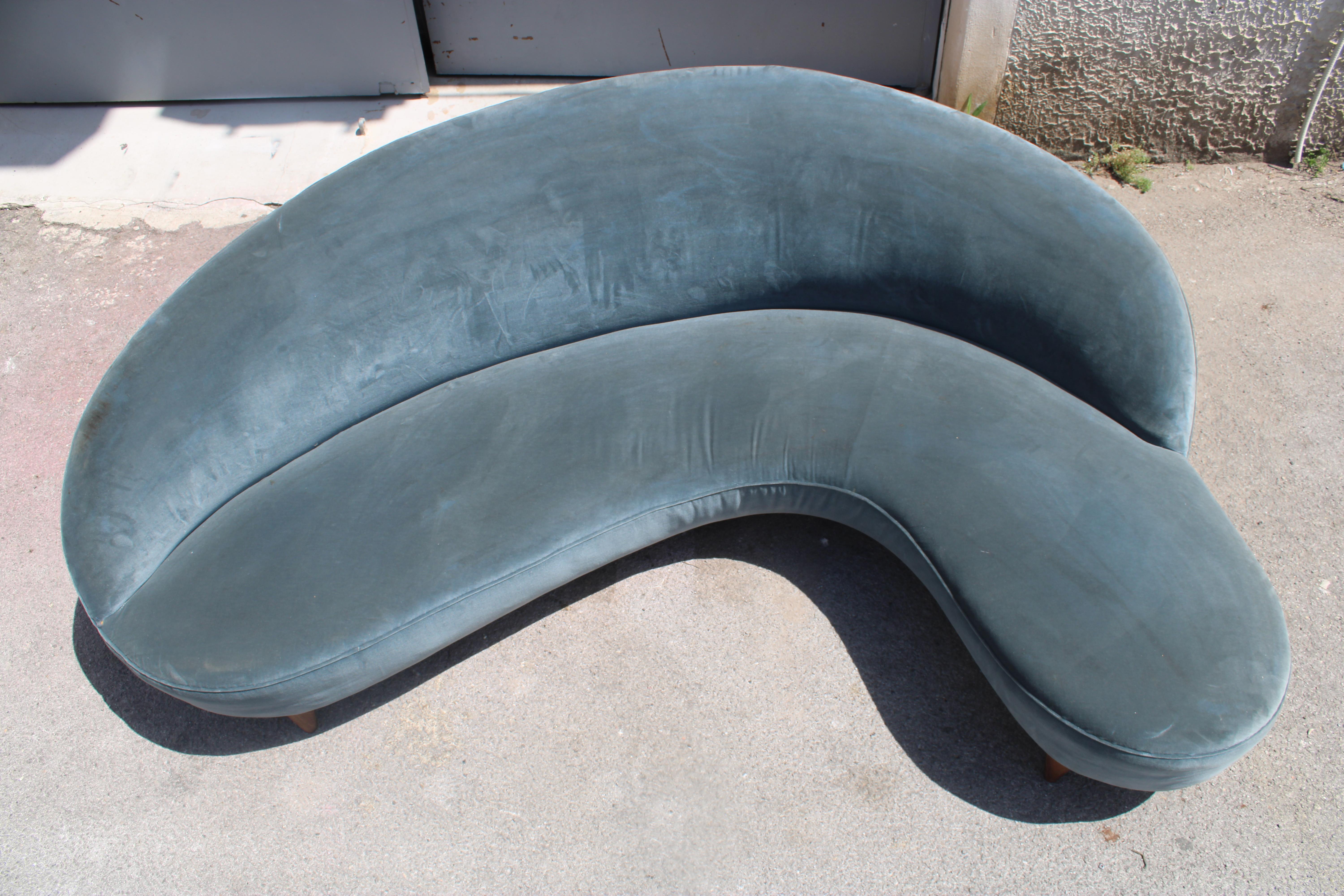 Mid-20th Century Bomerang Sofà Mid-century Italian Design Cesare Lacca 1950s Blu Velvet en vente