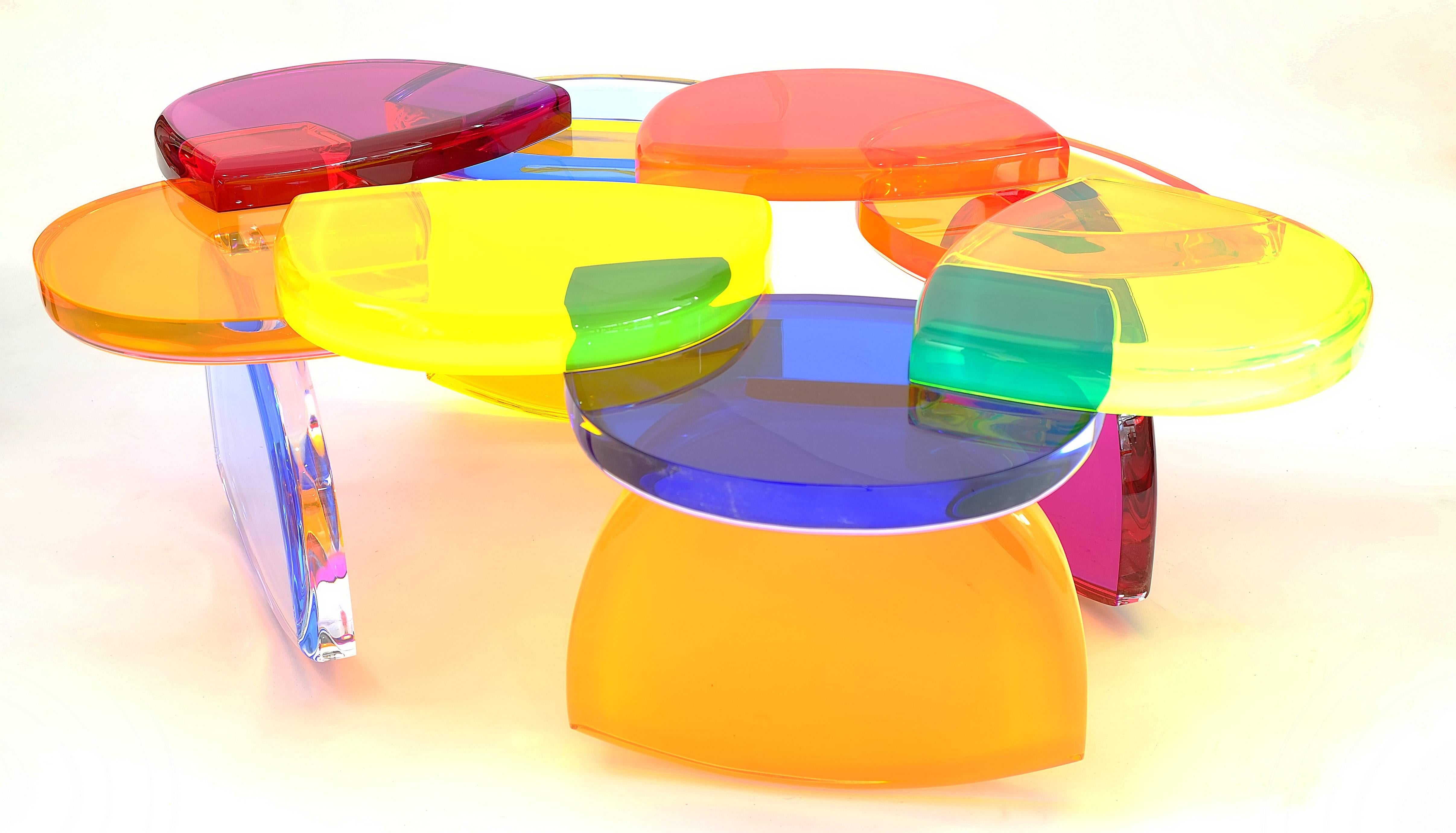 A beautiful coffee table with a structure of colored sequences of plexiglass modules that are repeated by building the shape.
A series of unique pieces designed and produced by Studio Superego.
Each table is a unique piece for the different