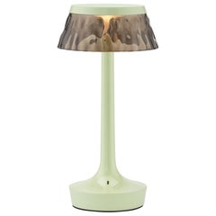 Bon Jour Unplugged Tischleuchte in Fresh Mint & Crown in Fumee, 2025