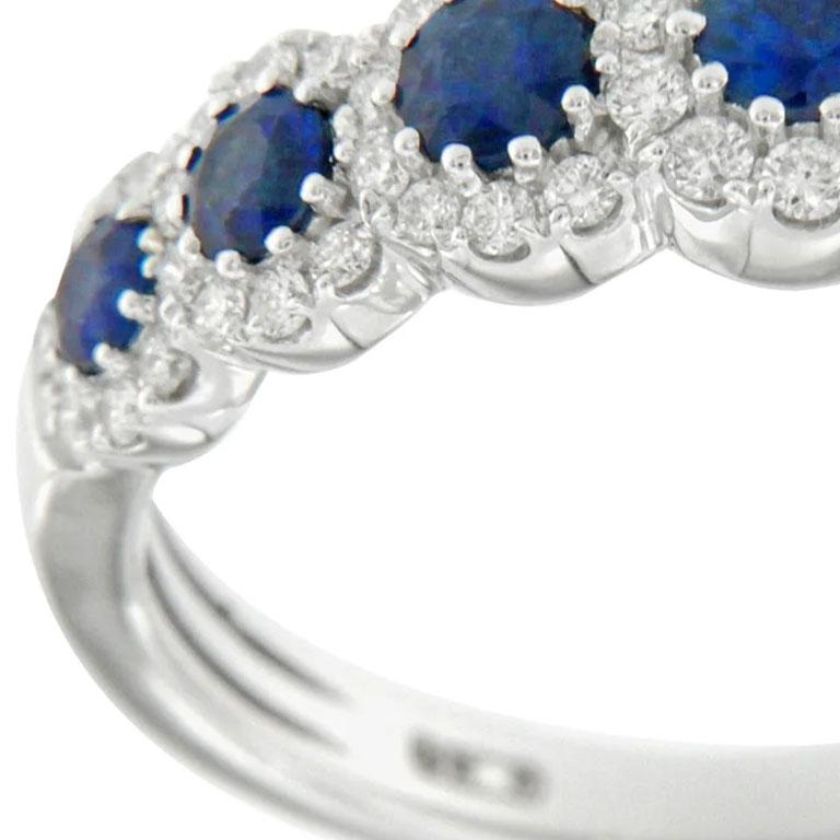 Bon Ton ring sapphires and brilliants; white gold ring with 7 sapphires and diamonds

Sapphires ct 0.55
Diamonds ct 0.28

Bon Ton ring in white gold brilliants and sapphires is part of the classic jewelry with brilliants, rubies and natural