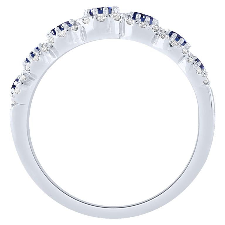 Contemporary Bon ton brilliant sapphires ring For Sale