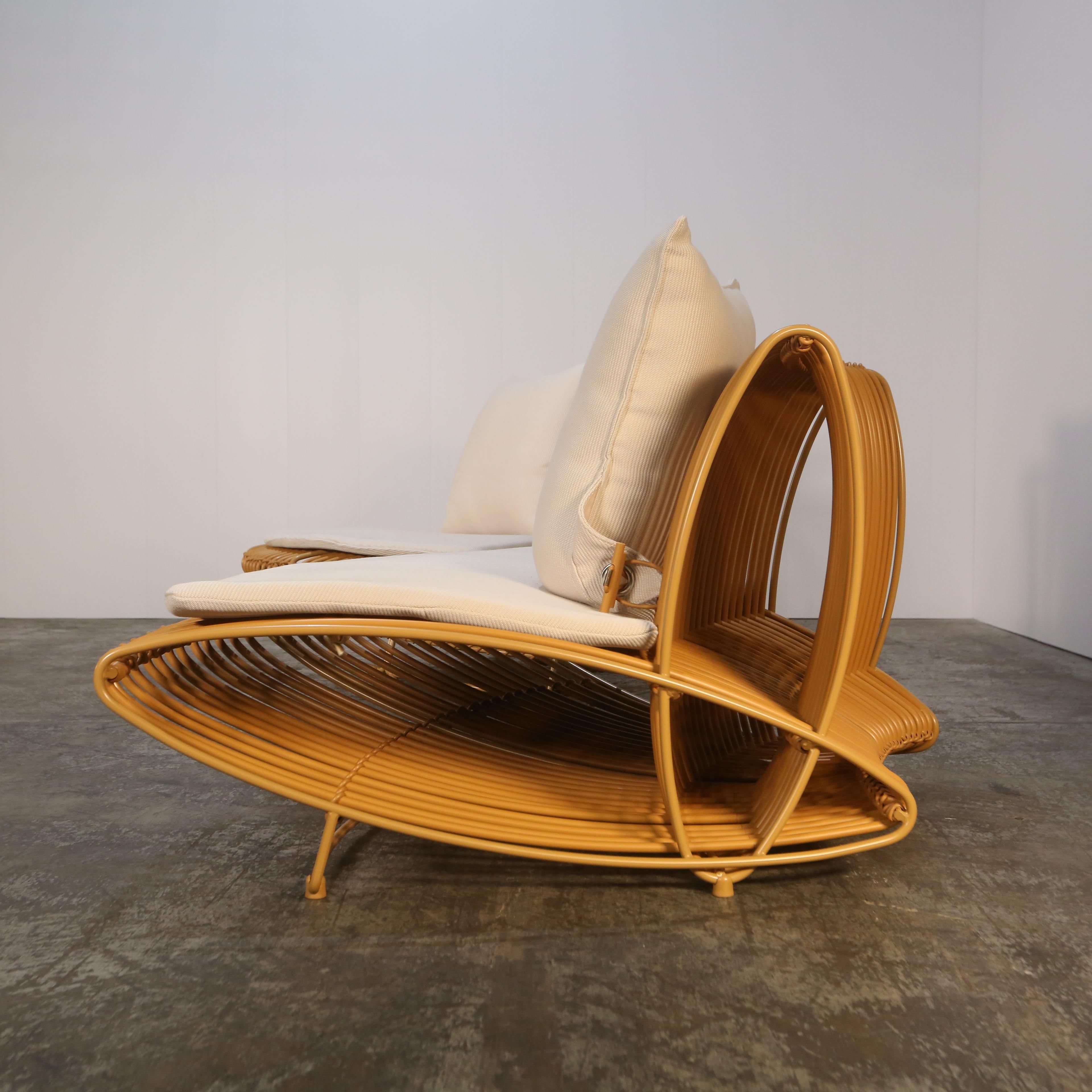 XXI secolo e contemporaneo Bonacina 1889 Ellipses, Modulo di sedie per esterni di Giuseppe Viganò, Set di due