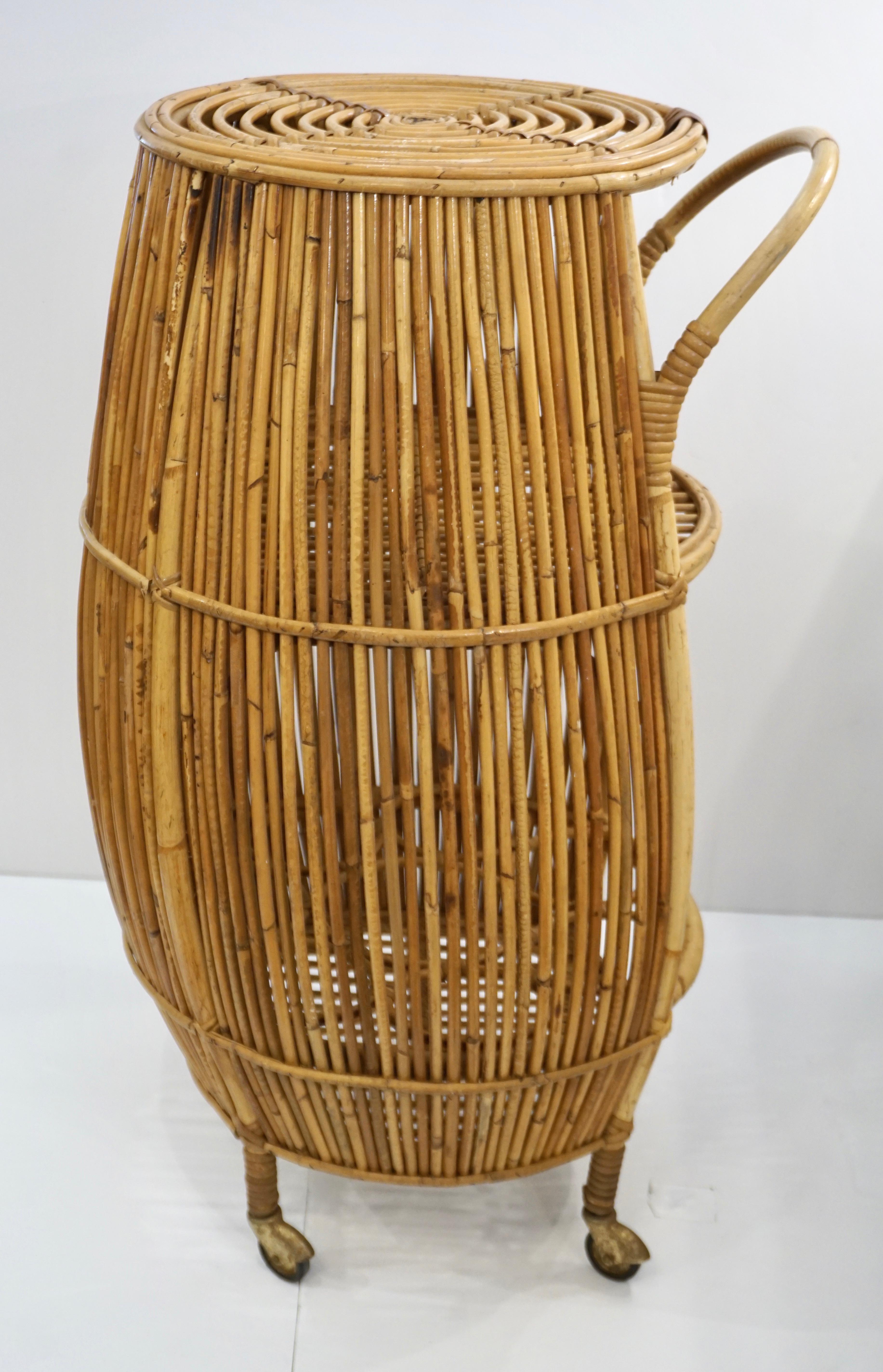 20th Century 1950s Italian Vintage Mid-Century Modern Natural Rattan Cylindrical Bar Trolley