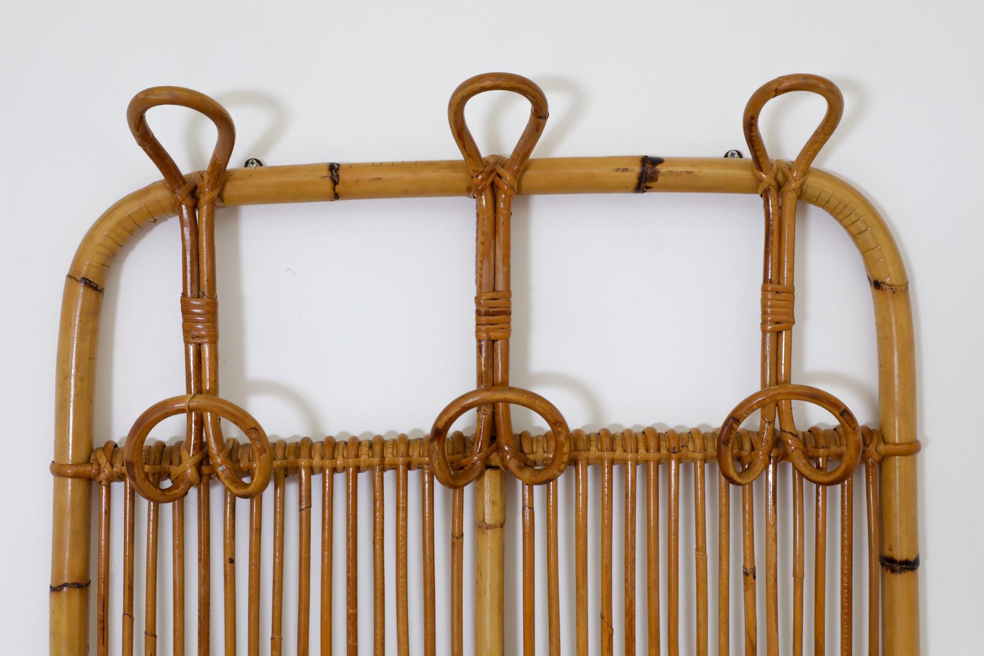 Appendiabiti da parete in bambù con ganci, anni '60, di ispirazione italiana, Franco Albini in vendita 1