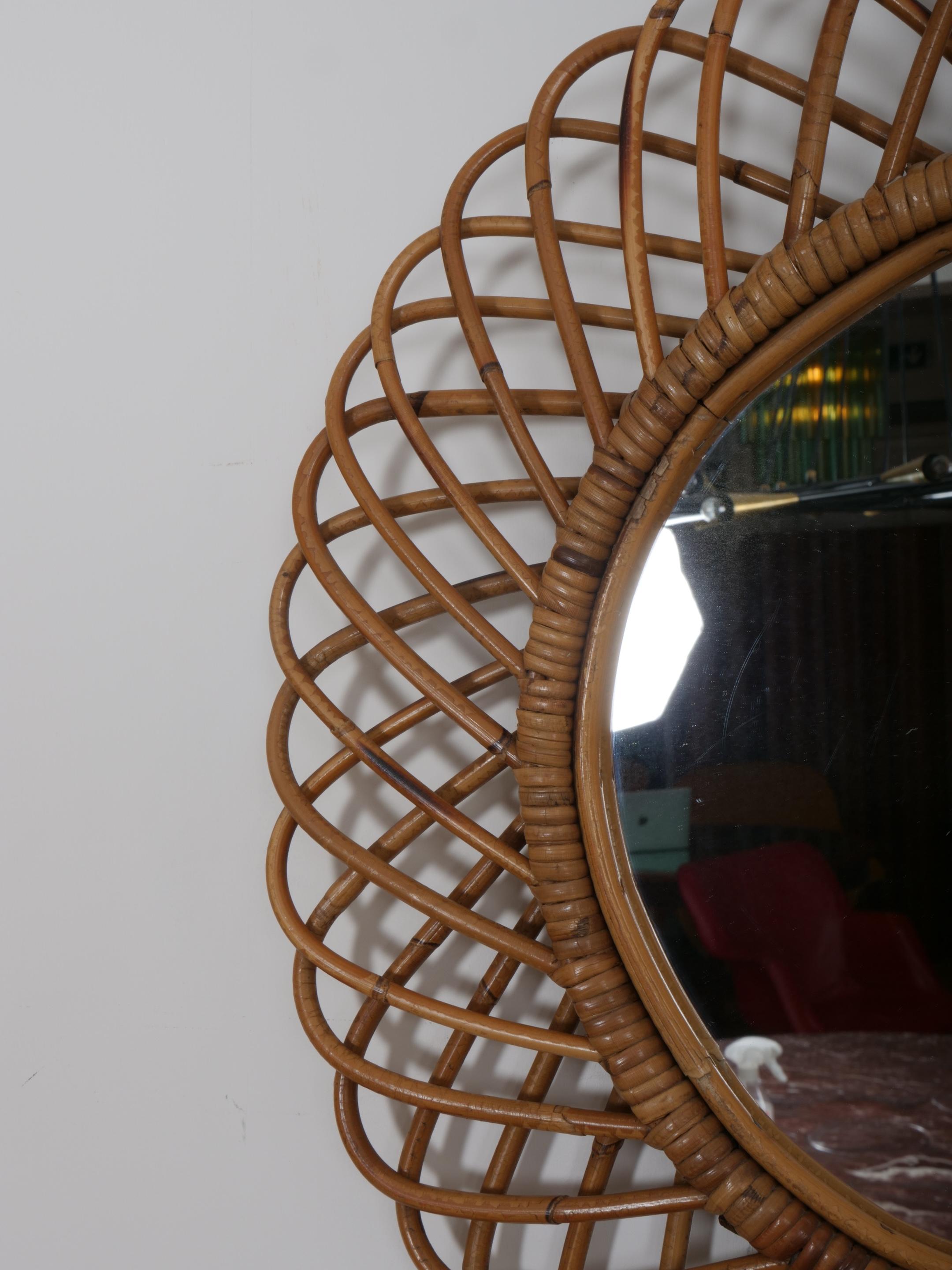 Italian Cane work circular mirror. For Sale