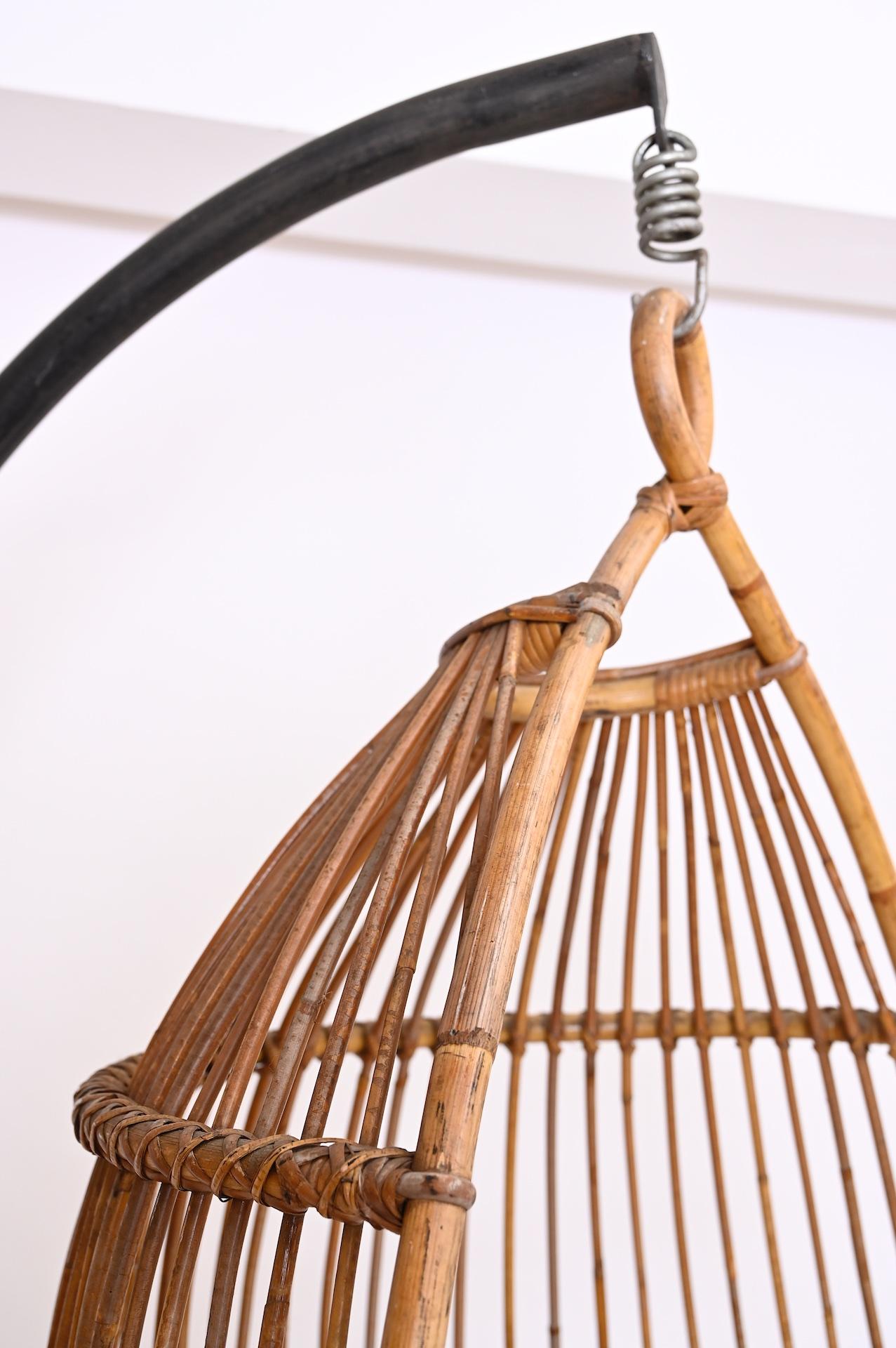 Hanging Rattan Chair, circa 1960 In Good Condition In London, GB