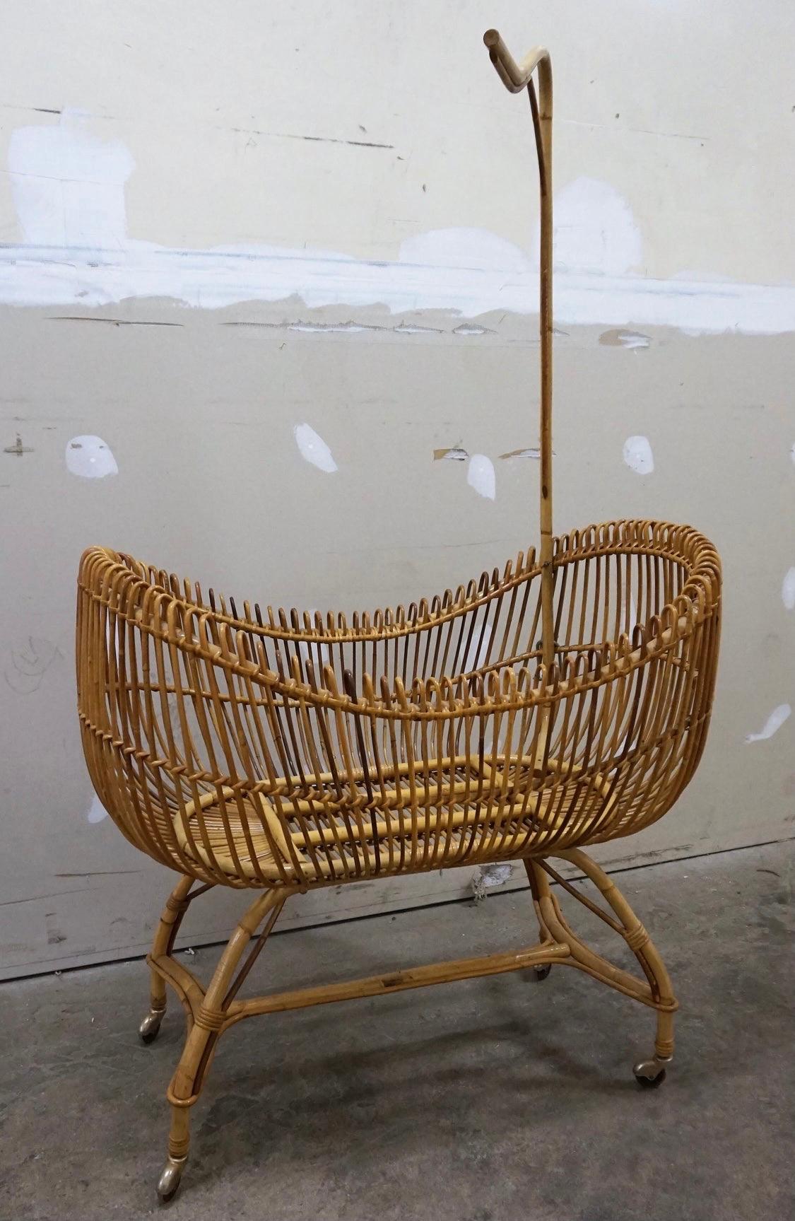 Italian Mid-Century Modern Bamboo Cradle, 1950s 4