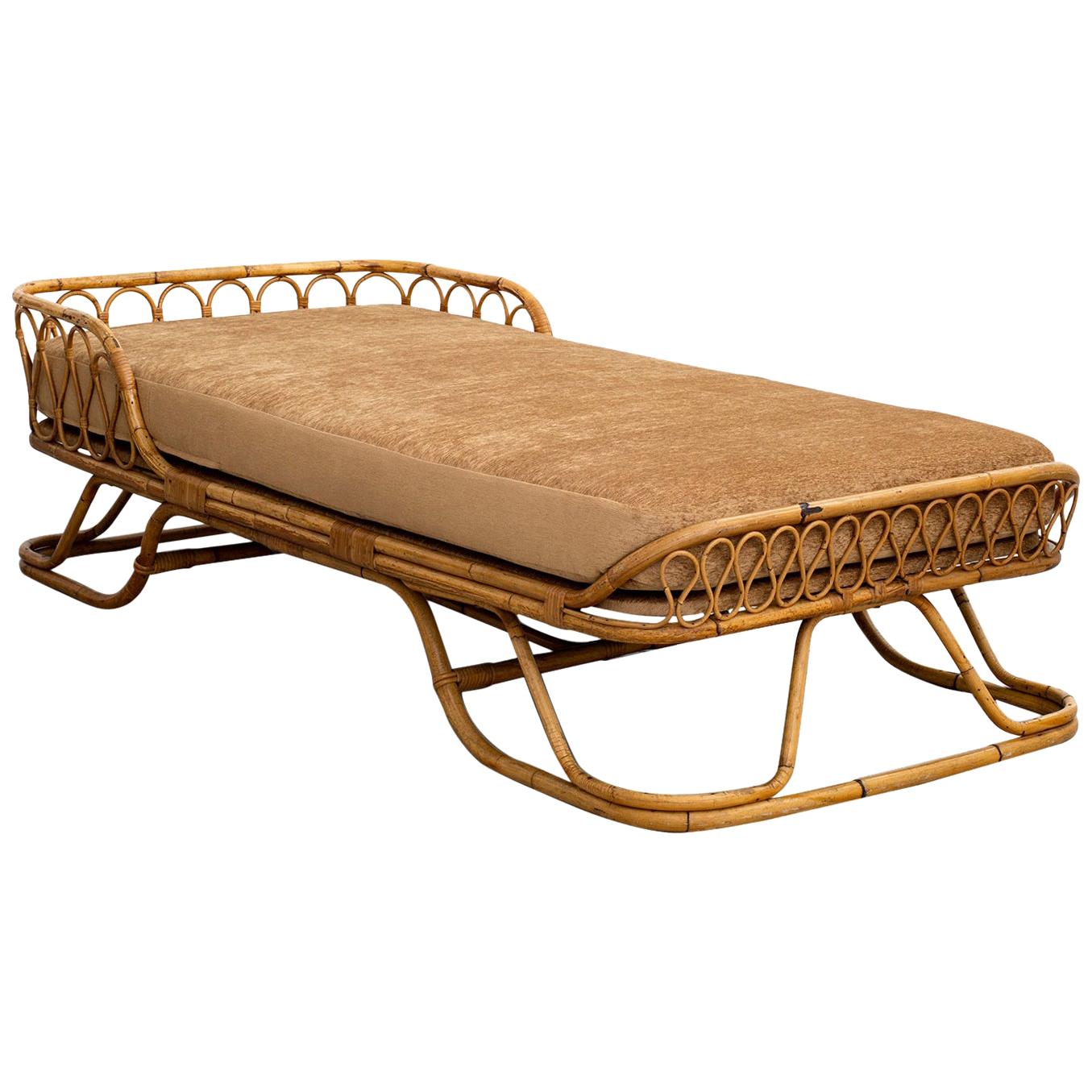 Vintage Italian Rattan Daybed
