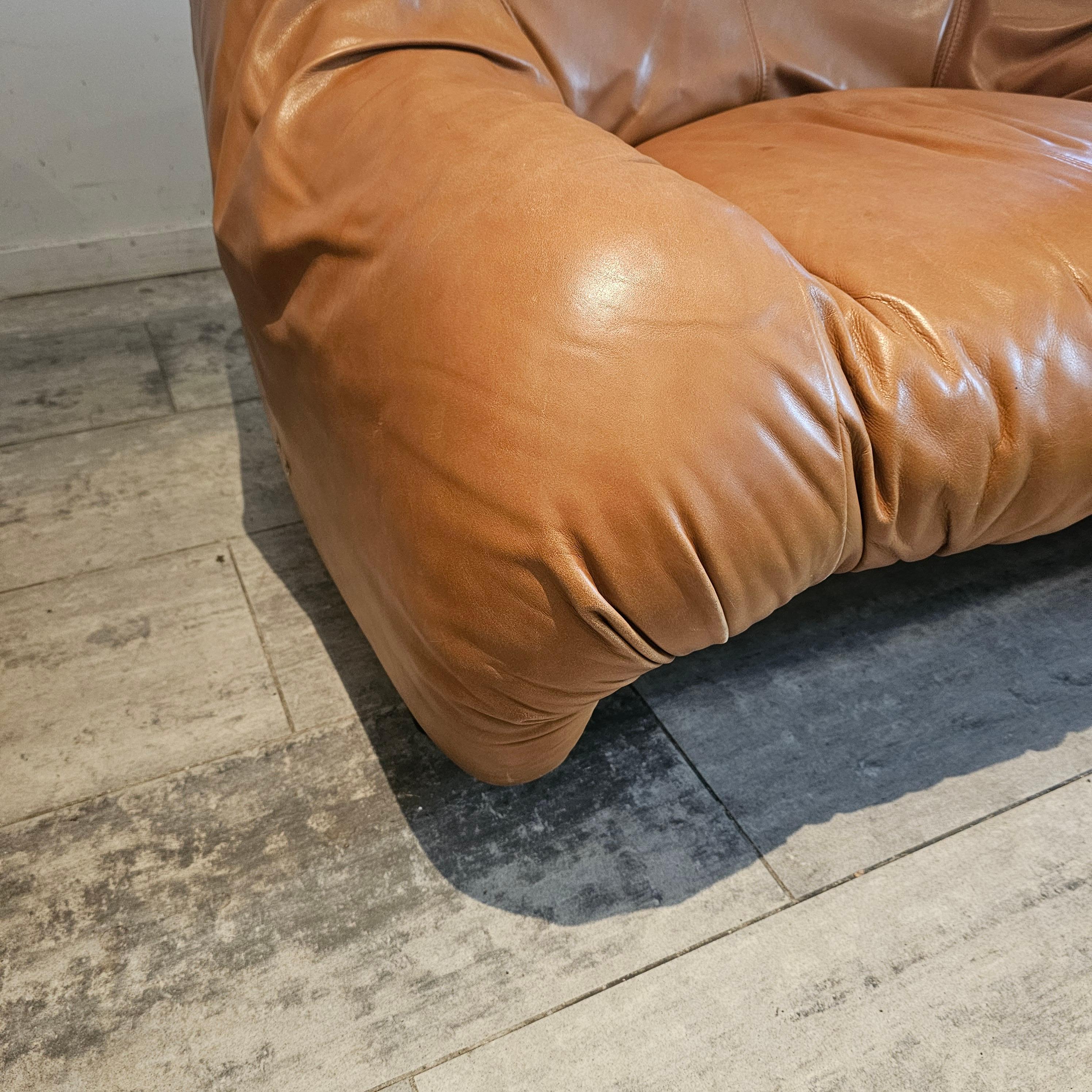 Bonanza two, one seat sofa's by Afra & Tobia Scarpa, for C&B, Italy, 1970's For Sale 3