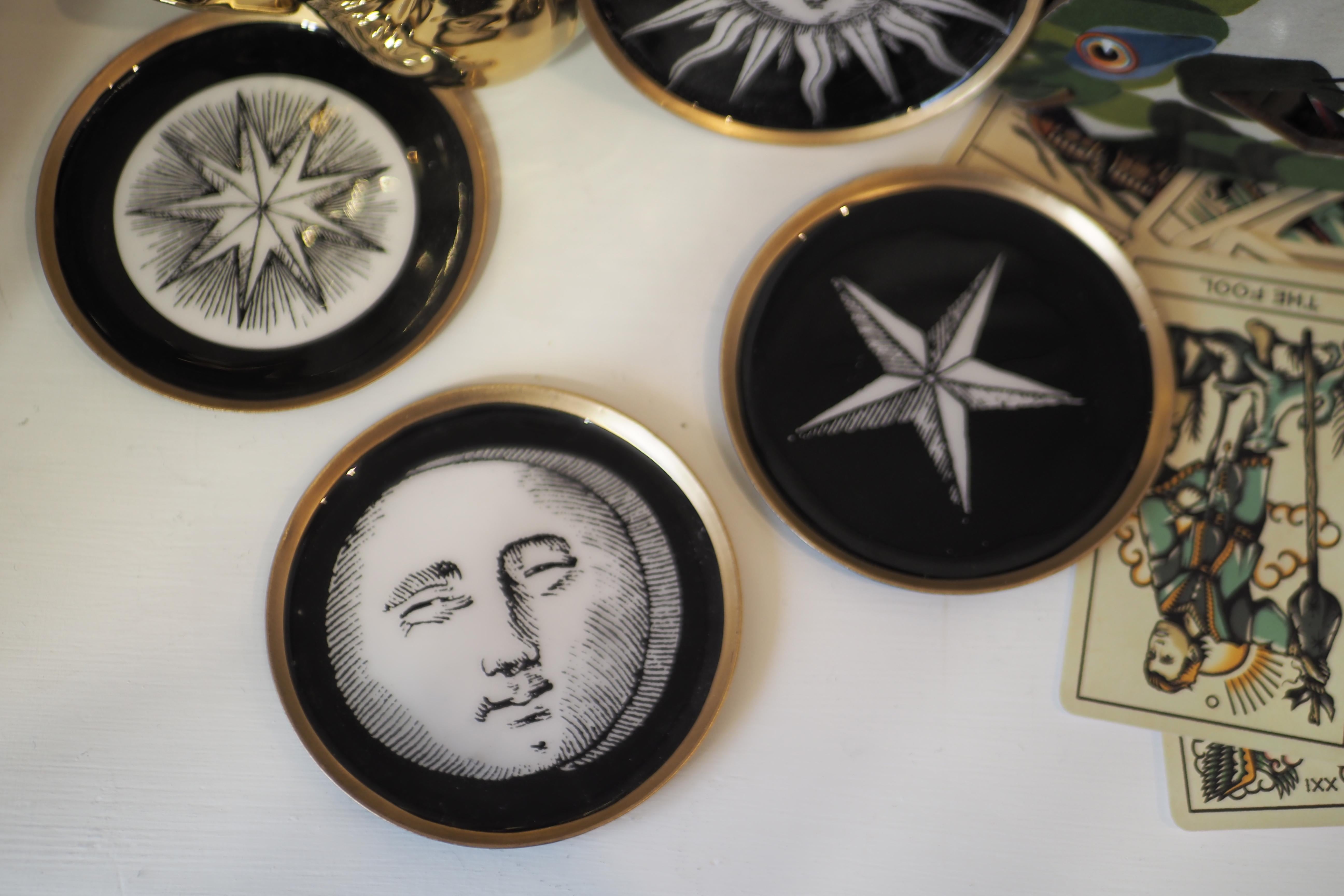 Boncoeurs Set di vassoi vintage, oggetti decorativi con 4 immagini diverse in nero, bianco e oro
