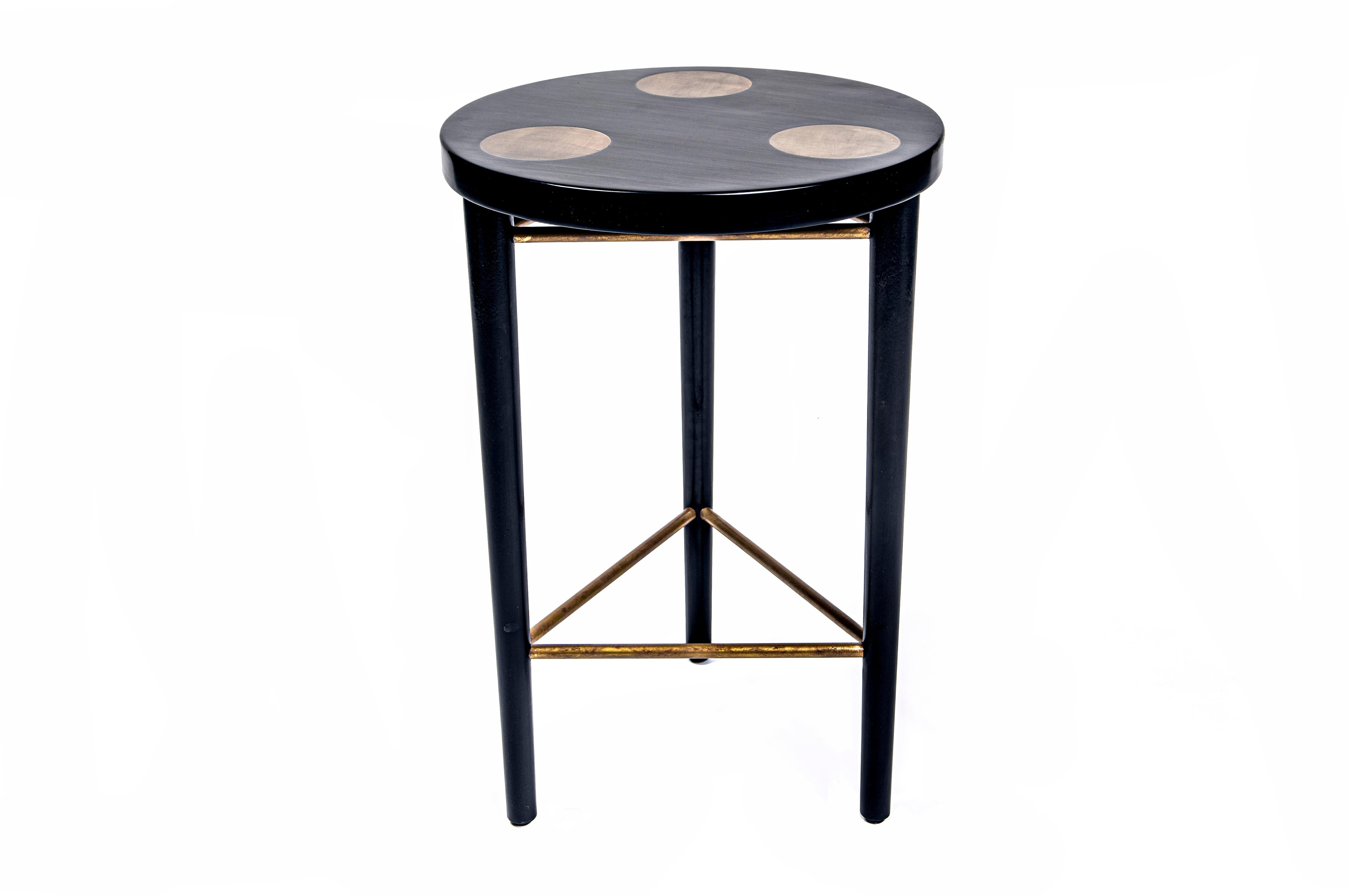 The Bond Cocktail Table is part of the Modern Hepburn collection that sets a standard in sophisticated and timeless furniture while remaining practical and functional for everyday modern living.

Inspired by the magic of genuine human connection