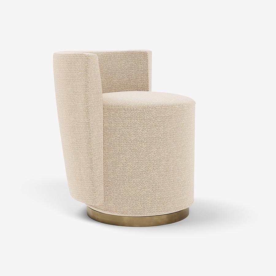 This Bond Street Stool by Yabu Pushelberg is upholstered in Aberdeen Avenue boucle chenille blend.
Aberdeen Avenue comes in 7 colorways from Italy with a composition of 43% viscose, 17% polyacrylic, 15% wool, 9% cotton, 8% linen and 8% polyester, a
