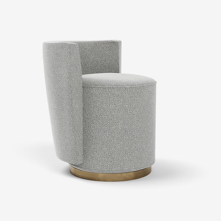 This Bond Street stool by Yabu Pushelberg is upholstered in Dermott Place boucle wool. Dermott Place comes in 4 colorways from Italy with a composition of 42% wool, 33% viscose, 24% cotton and 1% polyamid, a weight of 1040g/m and a Martindale of