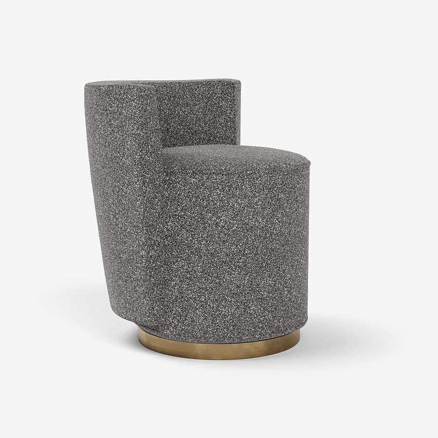 This Bond Street stool by Yabu Pushelberg is upholstered in Place de l'Étoile, muliti-toned bouclé. Place de l'Étoile comes in 5 colorways from Belgium with a composition of 65% Cotton, 20% Polyacrylic, 15% Polyester, a weight of 750g/m and a