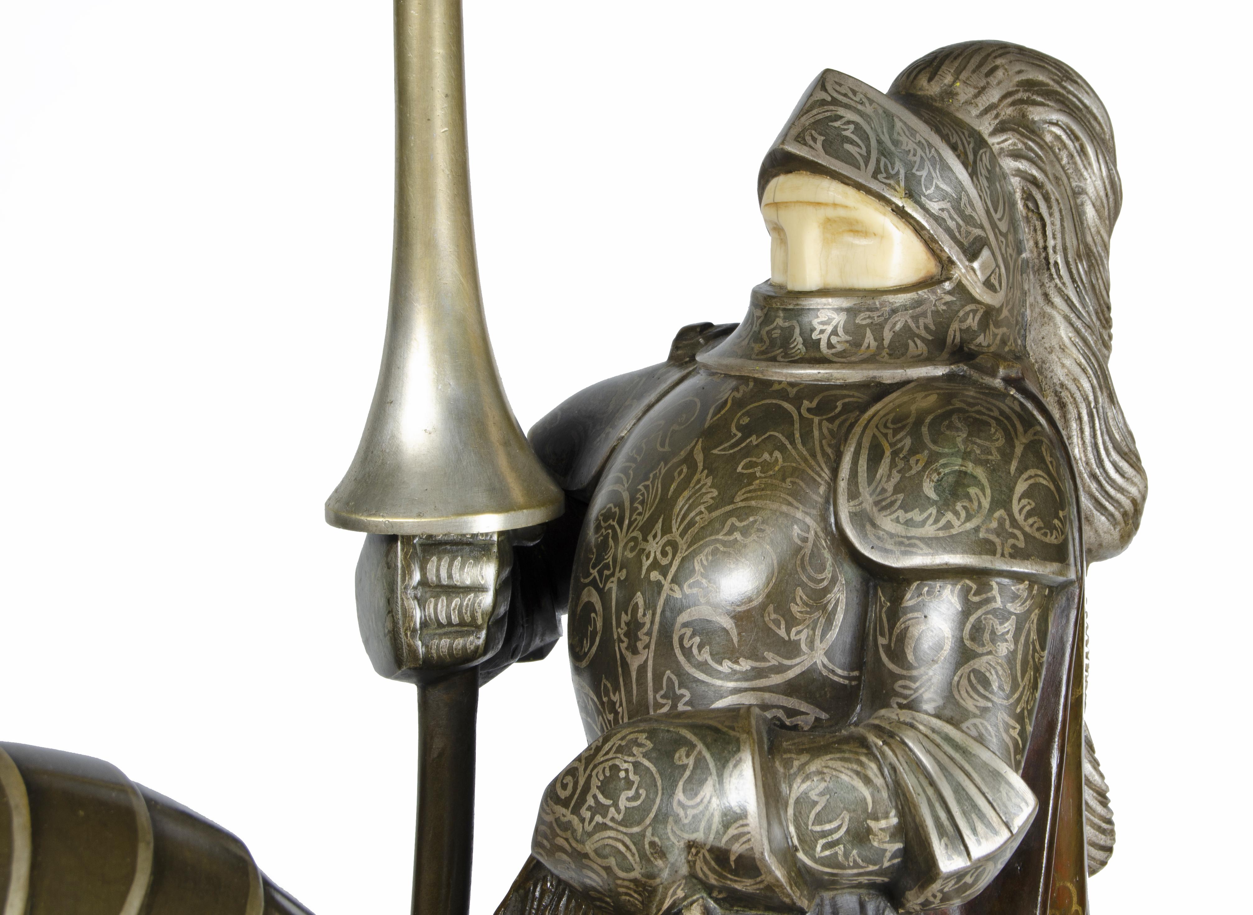 Scultura di cavaliere in osso e bronzo con base in marmo di A. Kéléty, Francia in vendita 6