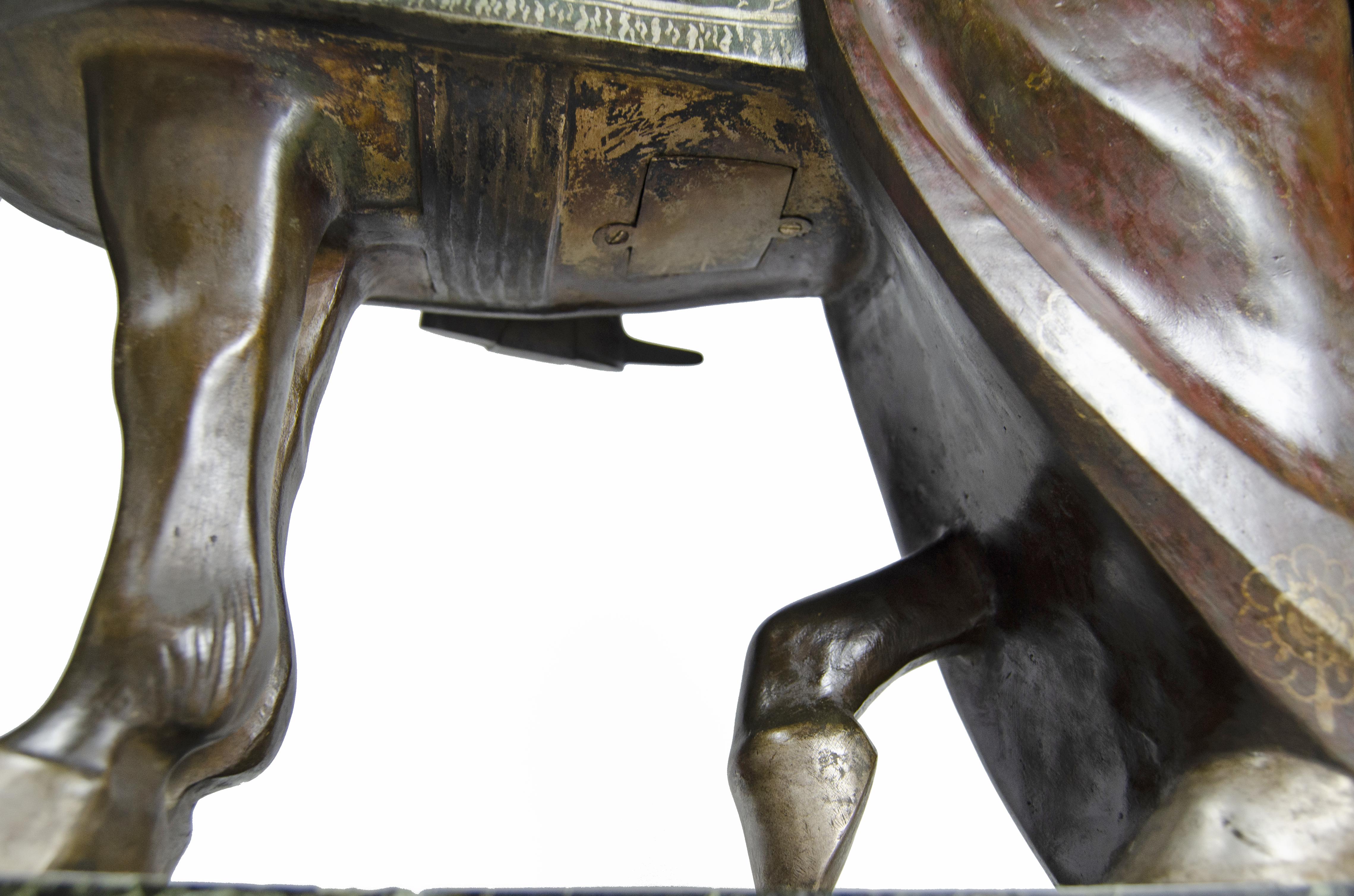 Scultura di cavaliere in osso e bronzo con base in marmo di A. Kéléty, Francia in vendita 7