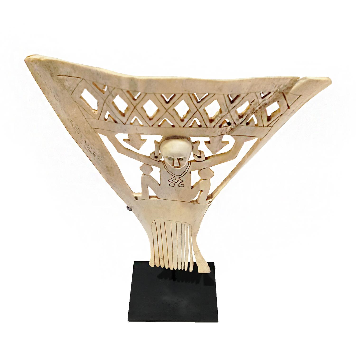 Indonesian  Bone Hair Comb, Indonesia, Mid 20th Century For Sale