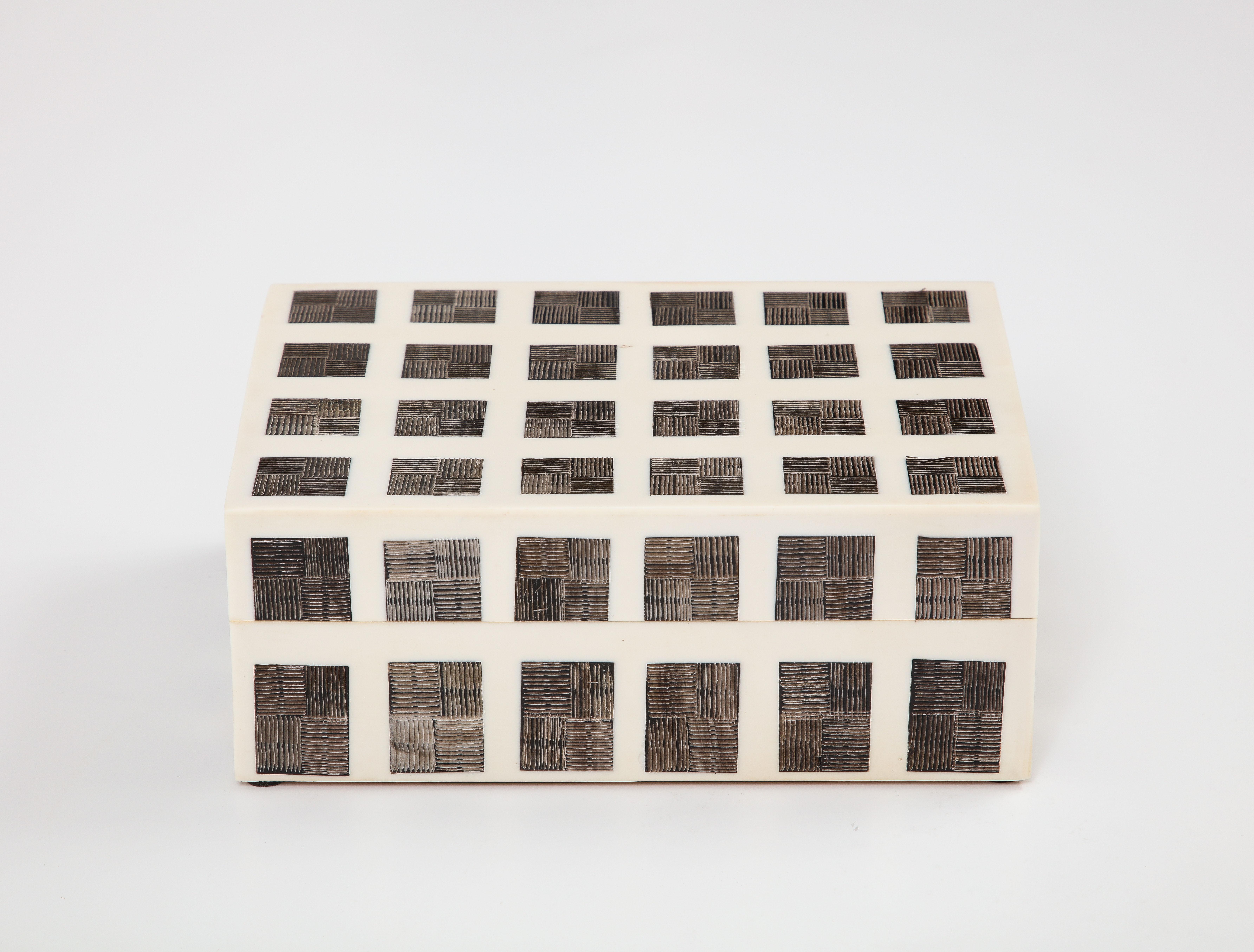 Spanish Bone, Horn Grid Pattern Box