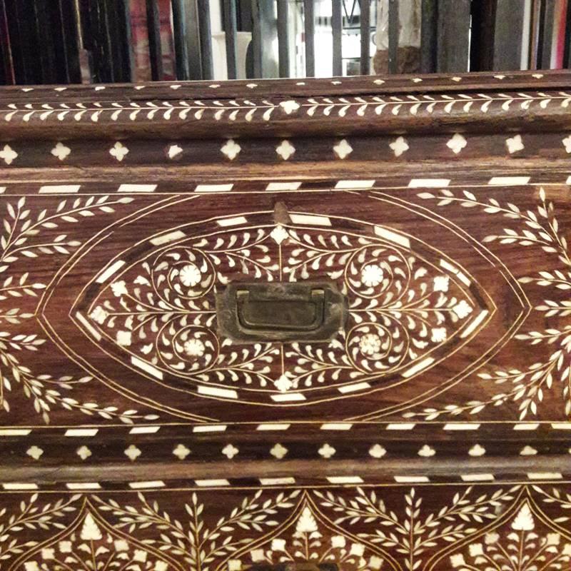 Late 20th Century Bone-Inlaid Drawer Chest with Marble Top from India, 20th Century