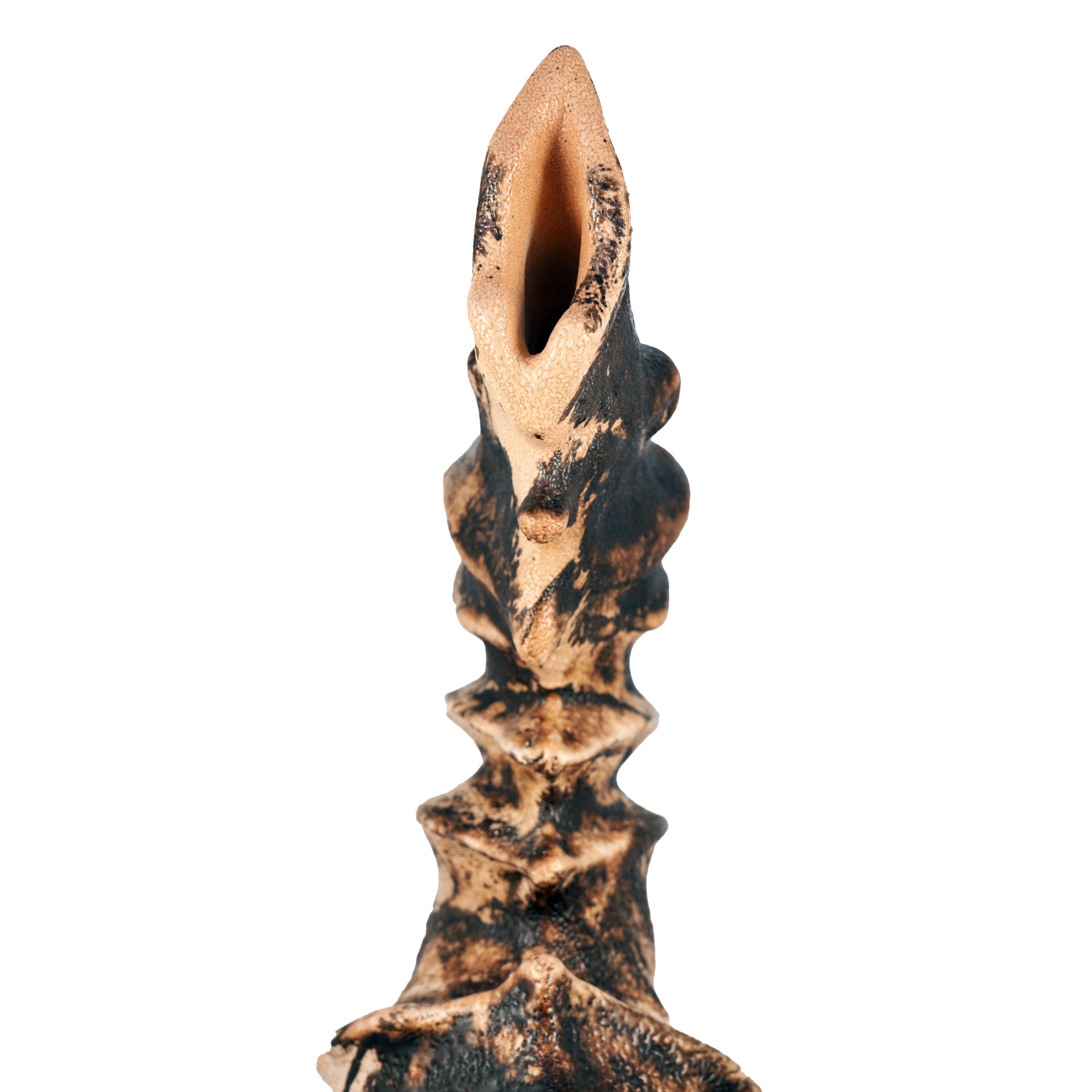 Série Bone n°5, collection Bones, sculpture en céramique raku d'Adil Ghani Neuf - En vente à Petaling Jaya, MY