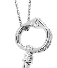 Pendentif clé de célébration Amsterdam en or blanc et diamants