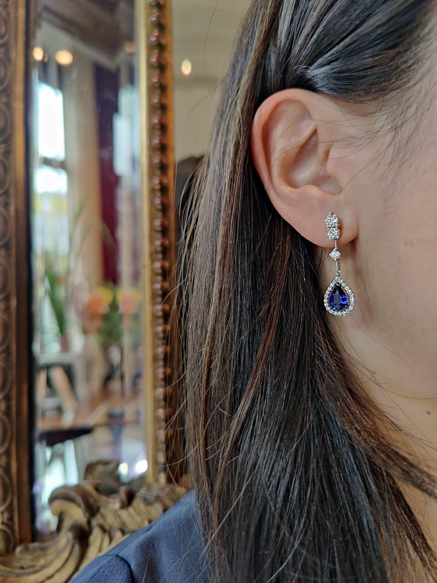 Modern Bonebakker white gold Sapphire drop earrings For Sale
