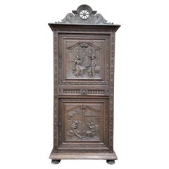 Bonnetière - Breton Wardrobe in Carved Solid Oak