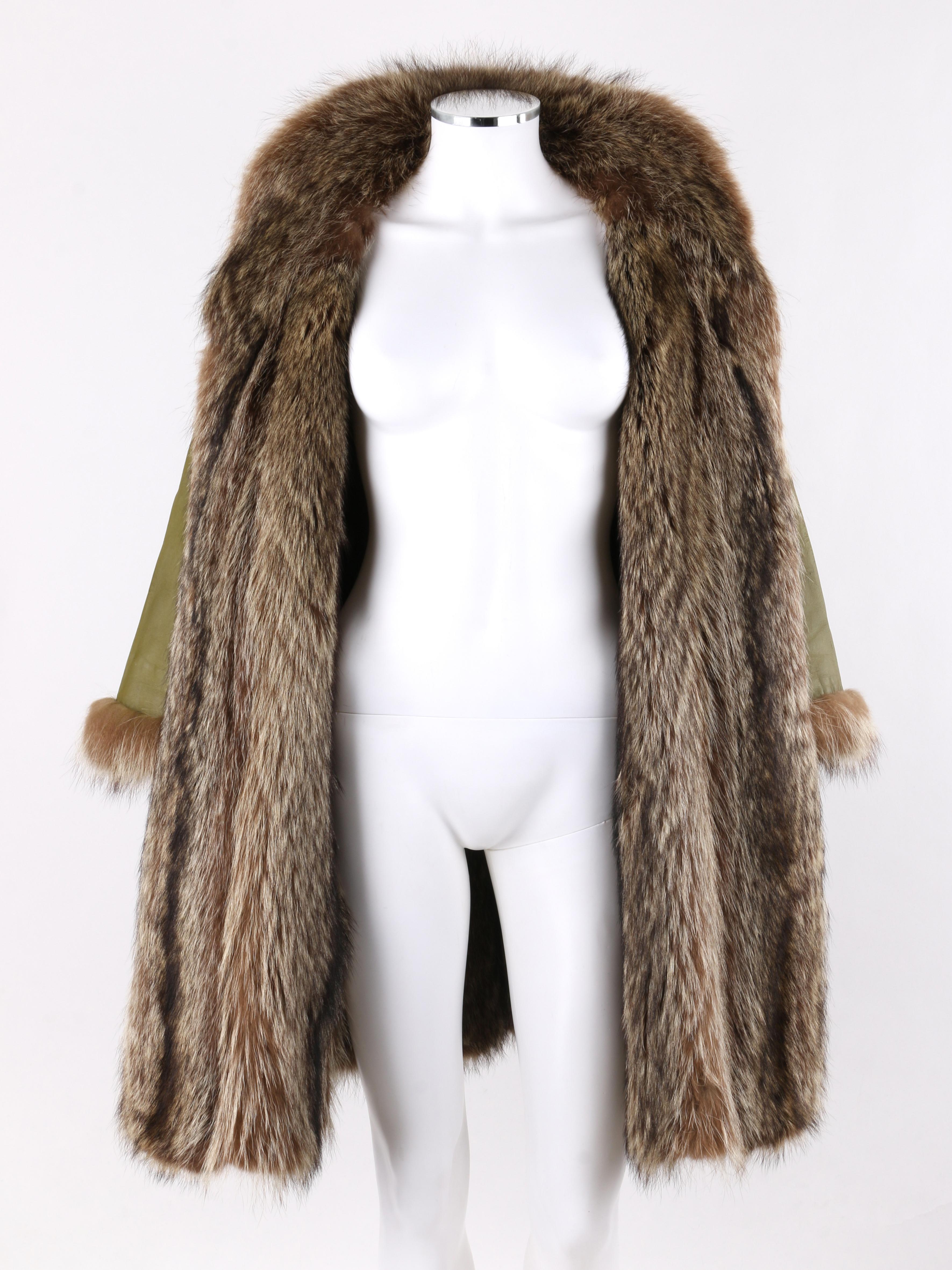 BONNIE CASHIN c.1960’s SILLS & Co. Olive Green Raccoon Fur Leather Mod Overcoat In Good Condition For Sale In Thiensville, WI