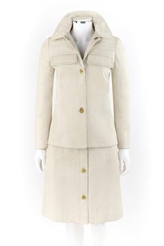 BONNIE CASHIN Ensemble veste et jupe en cuir blanc cassé avec fermeture à glissière dorée pour poupées, années 1970