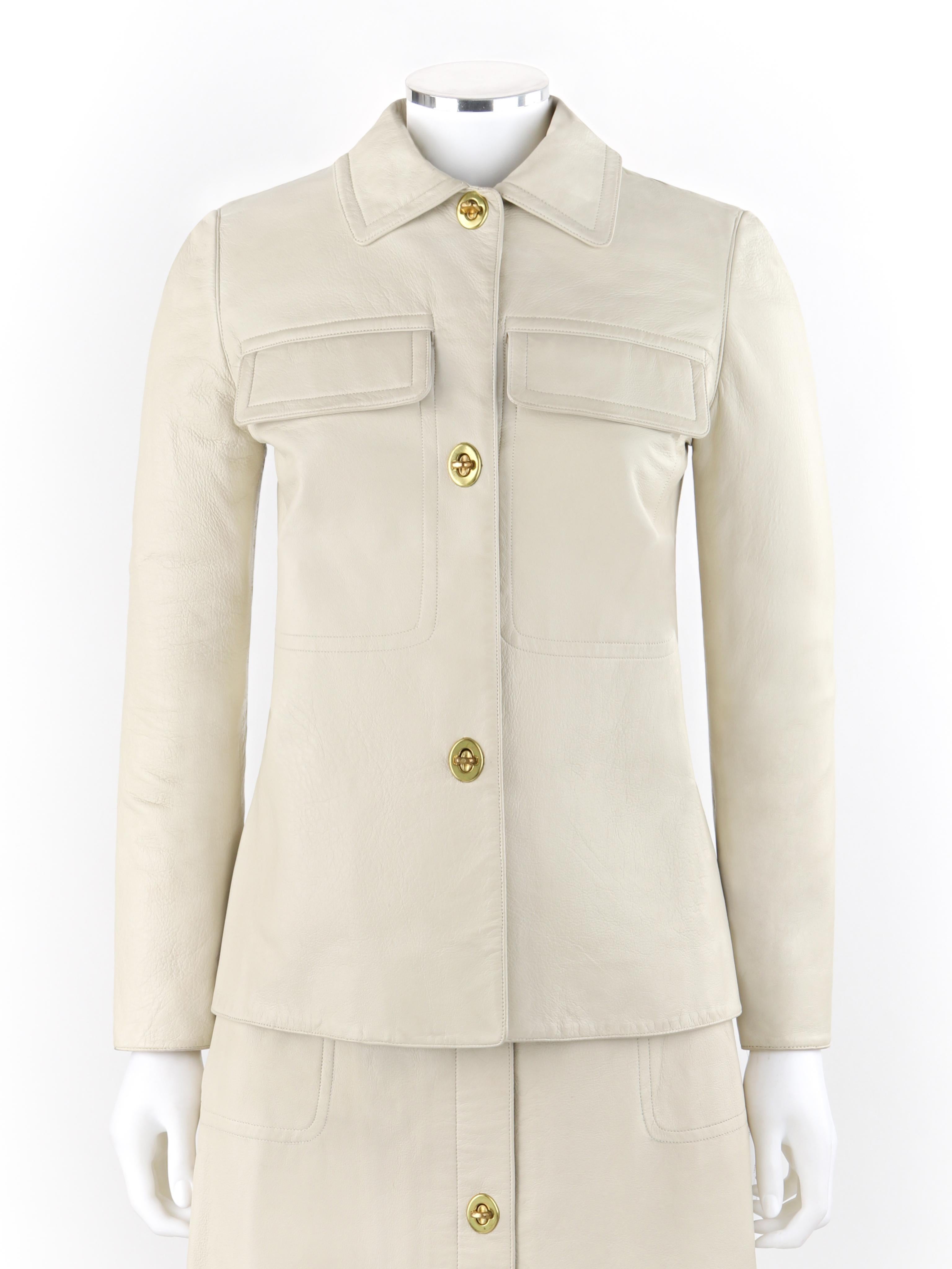 Or BONNIE CASHIN Ensemble veste et jupe en cuir blanc cassé avec fermeture à glissière dorée pour poupées, années 1970 en vente