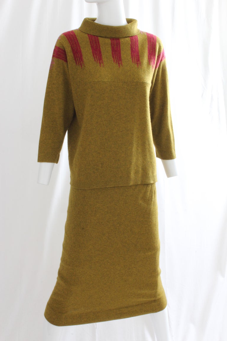 Women's Bonnie Cashin Cashmere Sweater and Skirt Suit 2pc Intarsia Knit Saks 60s S For Sale