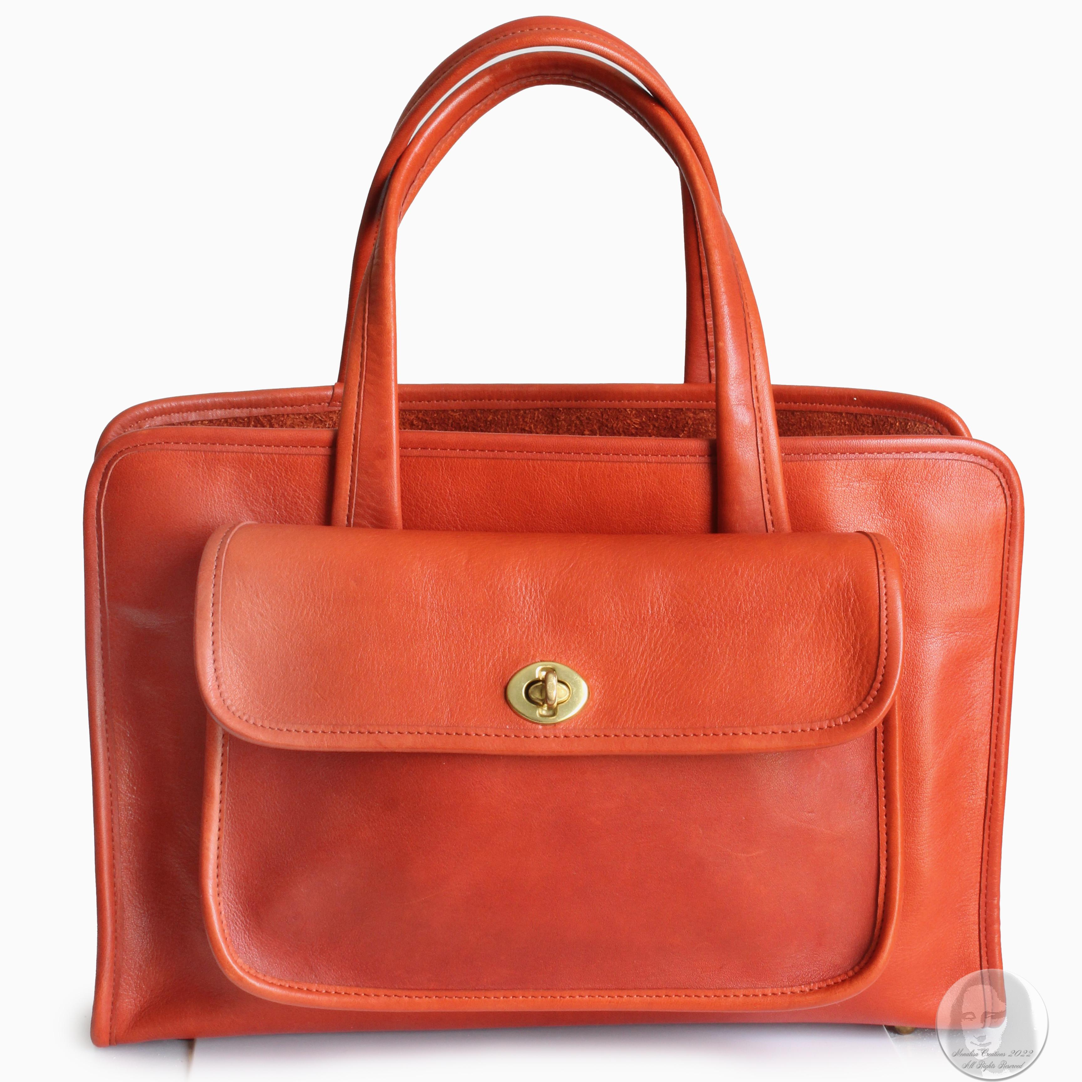 Rare bag alert!!! Vintage Coach Safari Bag or double pocket tote bag in gorgeous rust leather. Originally designed by Bonnie Cashin, we believe this bag was made in the early 70s and it's a little bit different than the other Safari style bags we've