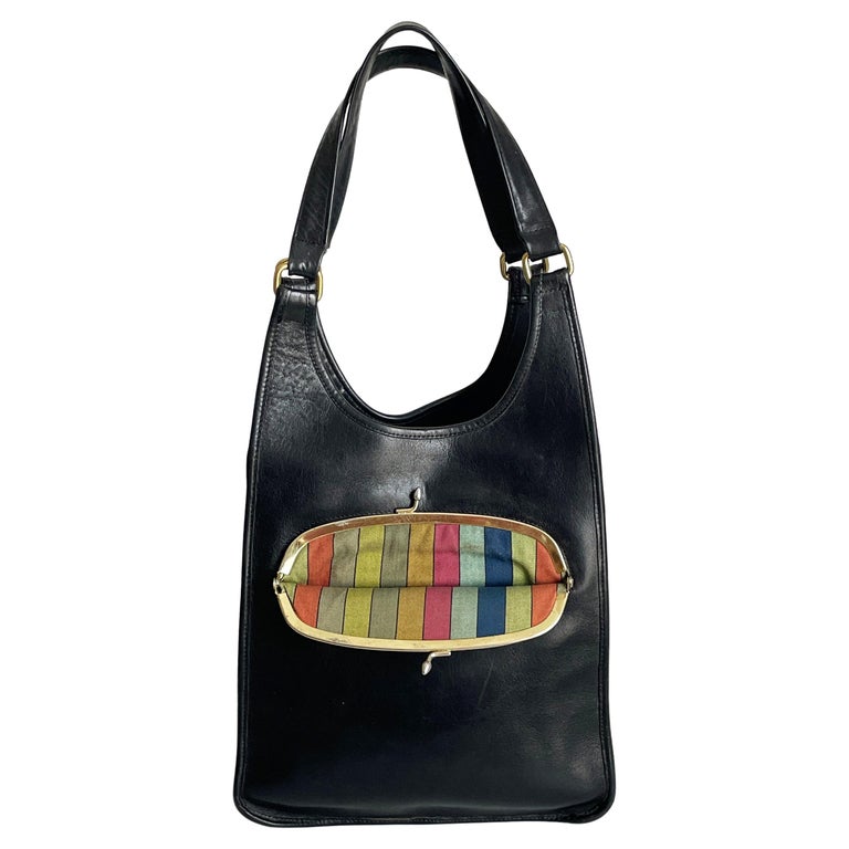 Gucci Vintage Purse Crossbody Bag with Lock & Gold KEYS Black