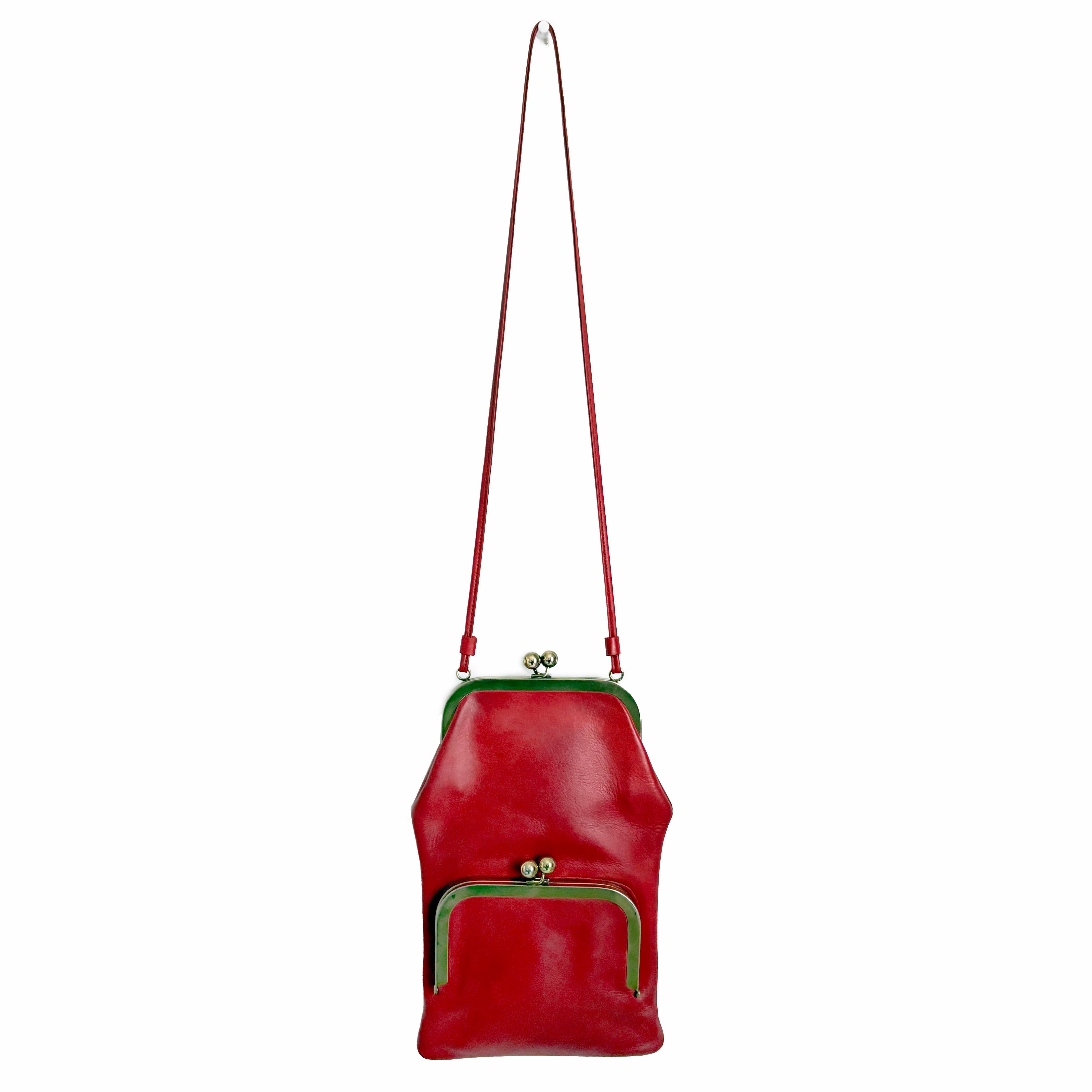 Bonnie Cashin für Coach Swinger Tasche mit doppeltem Rahmen und Kissenschloss aus rotem Leder Vintage im Zustand „Gut“ im Angebot in Port Saint Lucie, FL